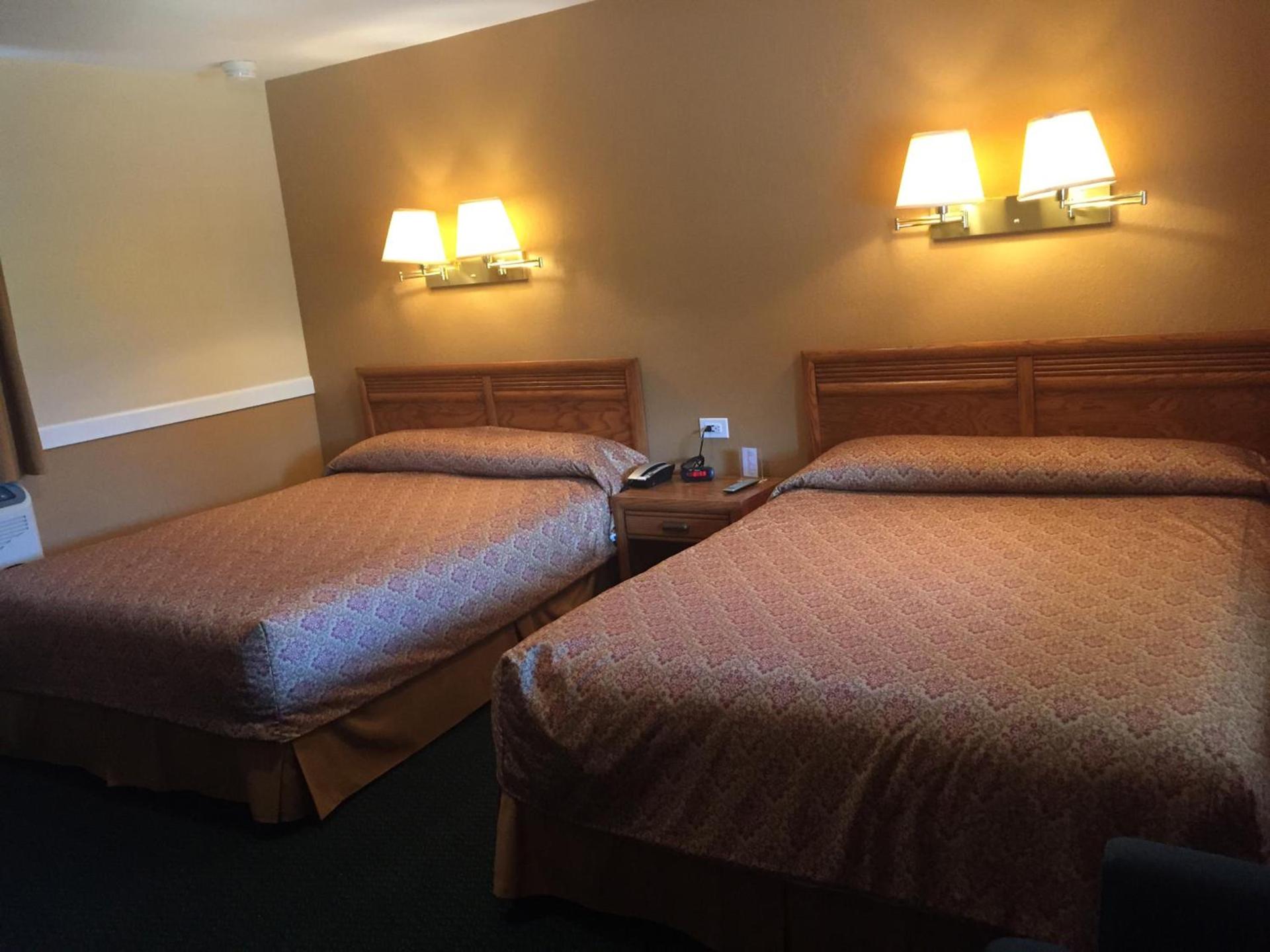 Briarcliff Motel photo 32