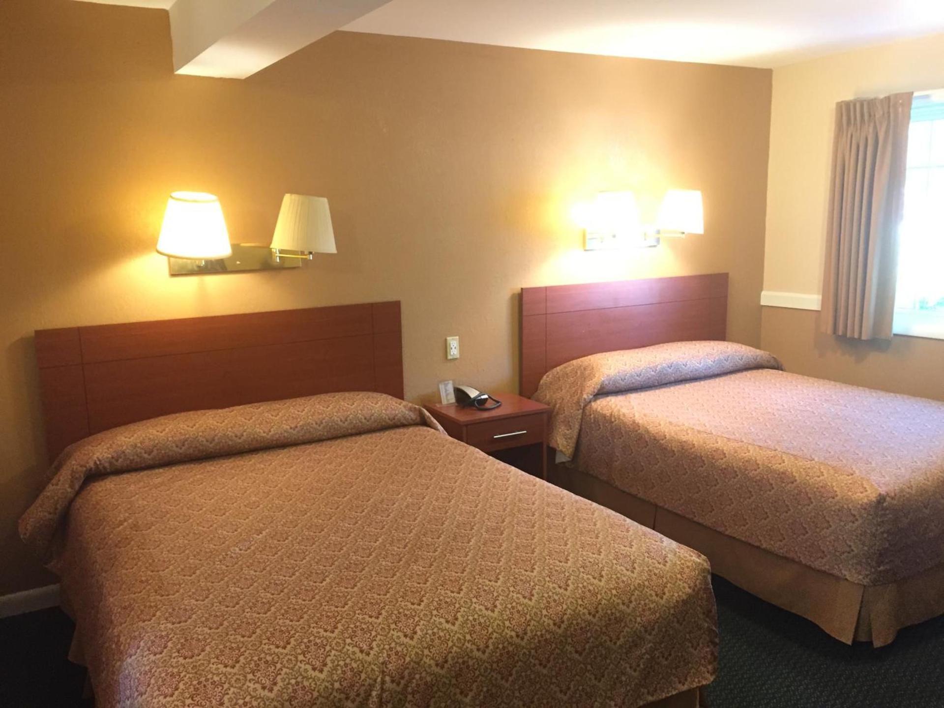 Briarcliff Motel photo 12