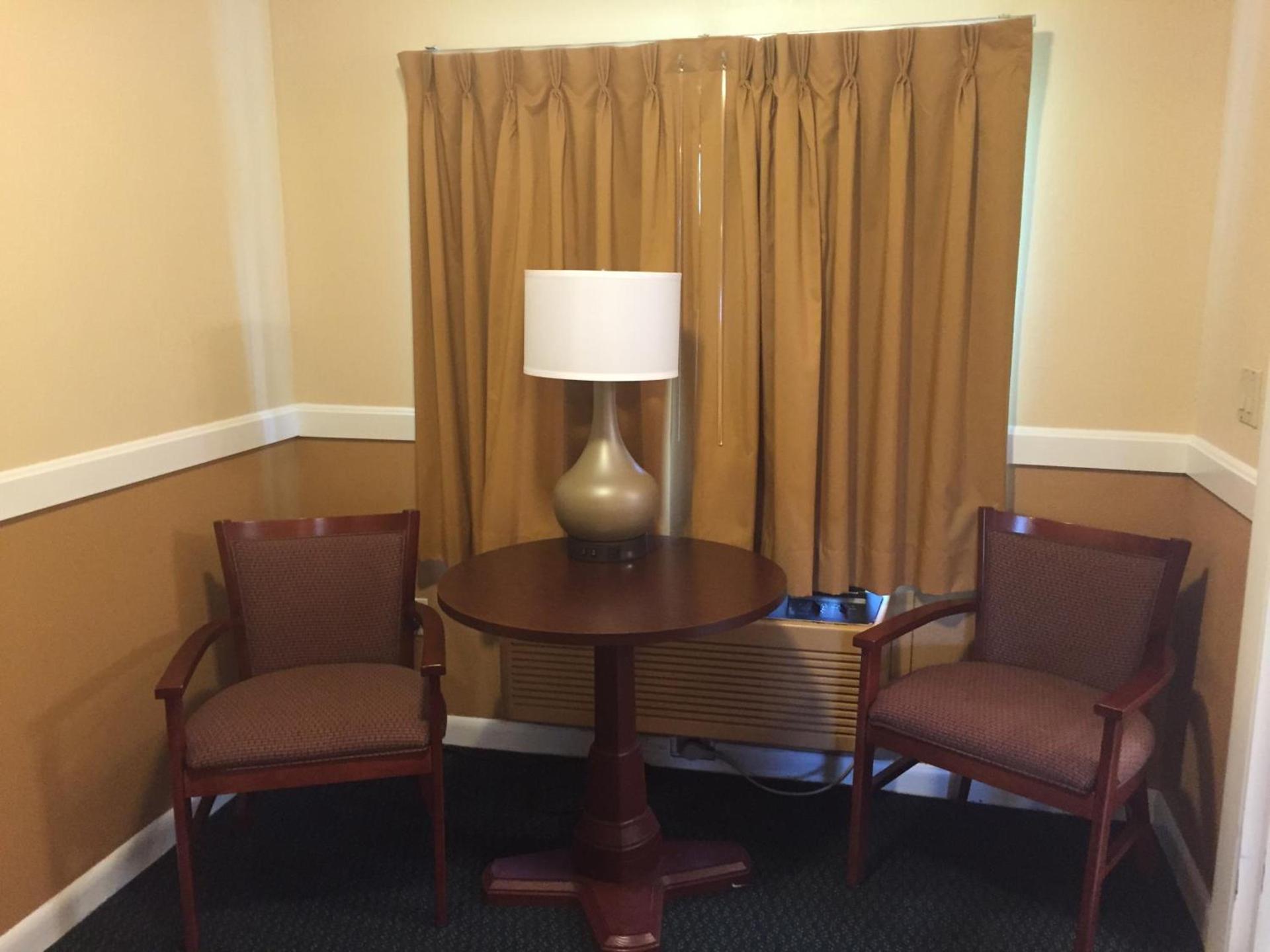 Briarcliff Motel photo 14