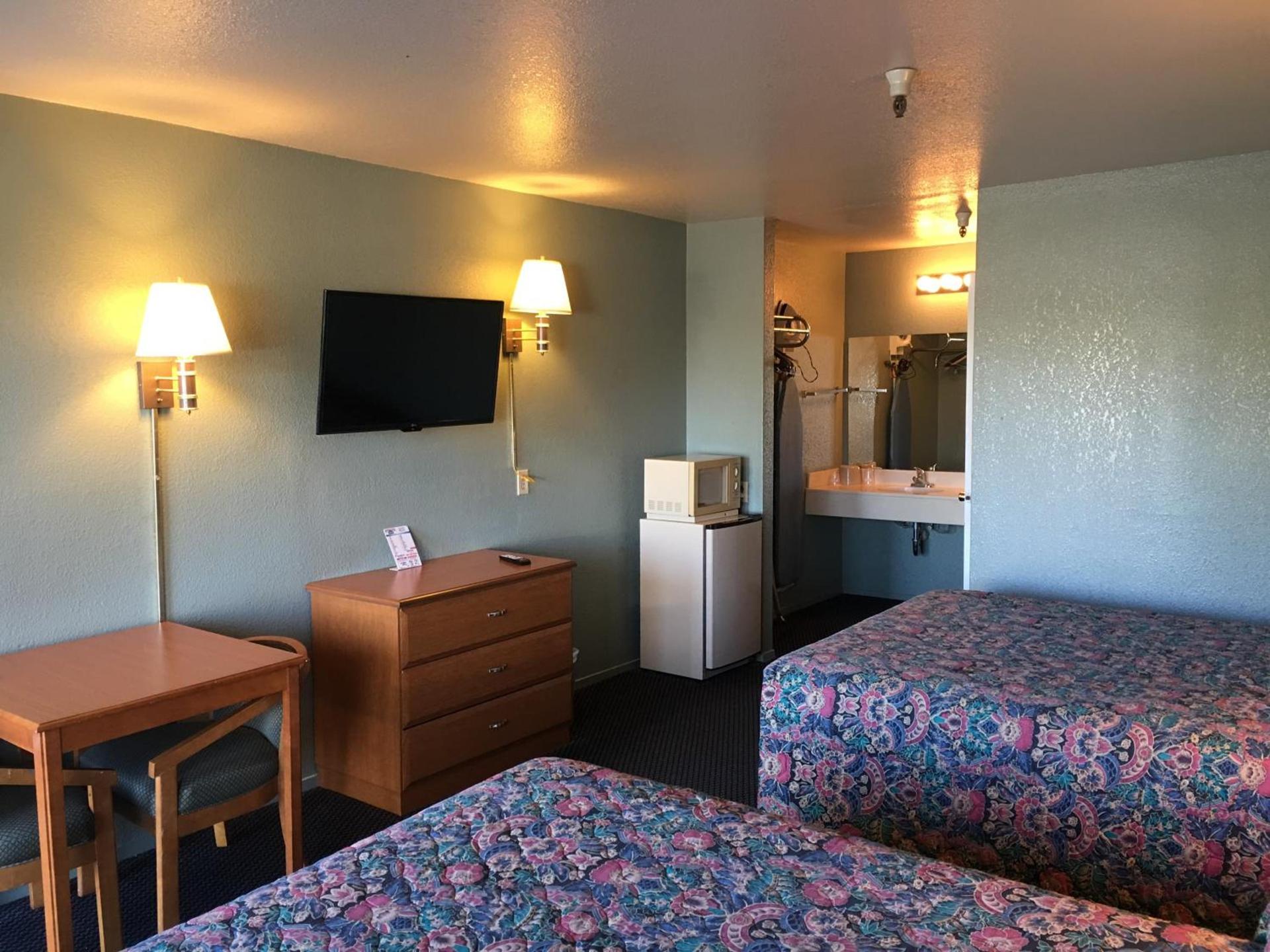 Applegate Inn photo 14