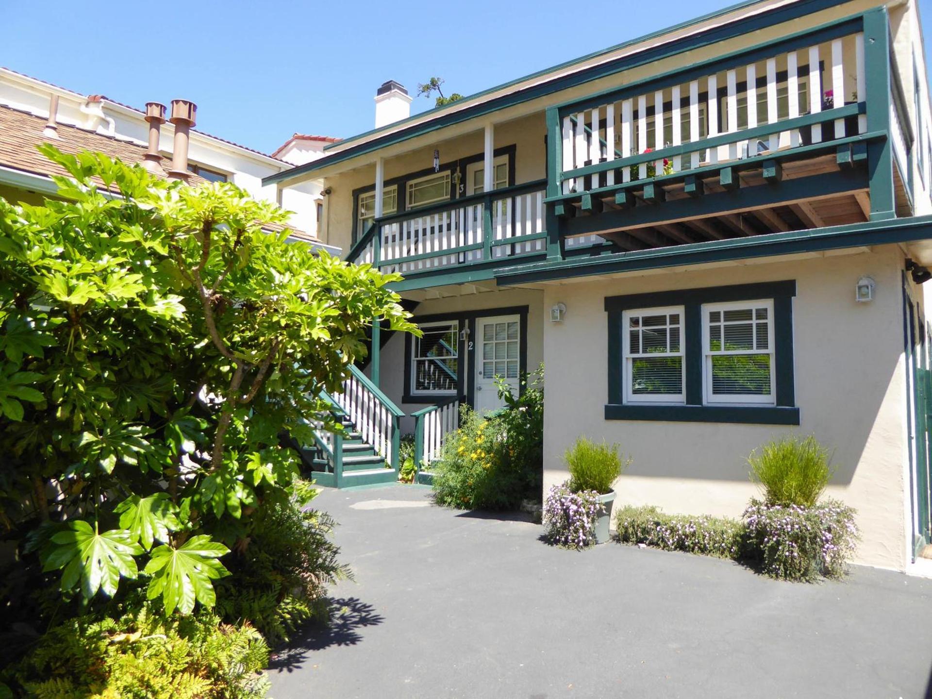 Briarwood Inn photo 43