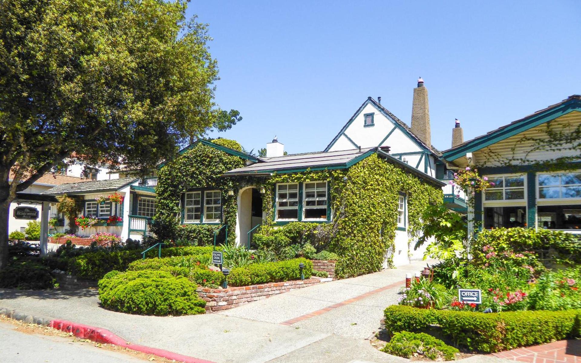 Briarwood Inn photo 45