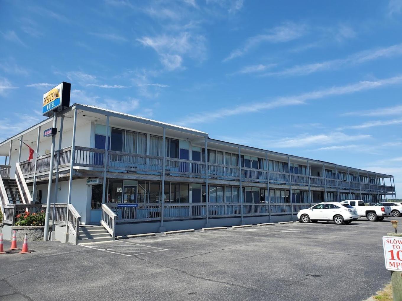 The Breezeway Motel & Resturant photo 14