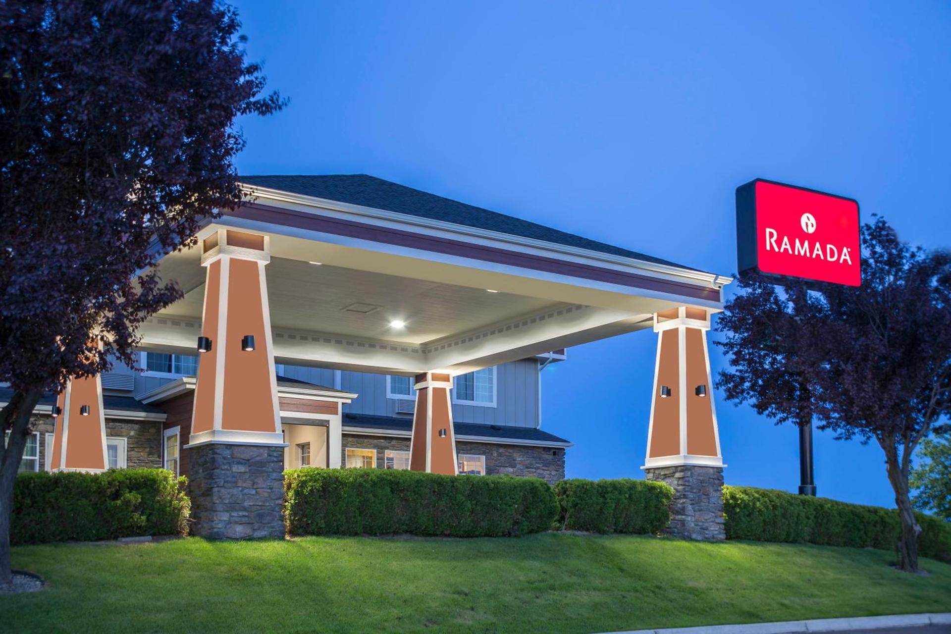 Ramada by Wyndham Moses Lake photo 42