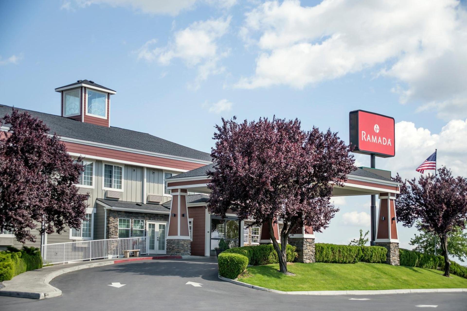 Ramada by Wyndham Moses Lake photo 43