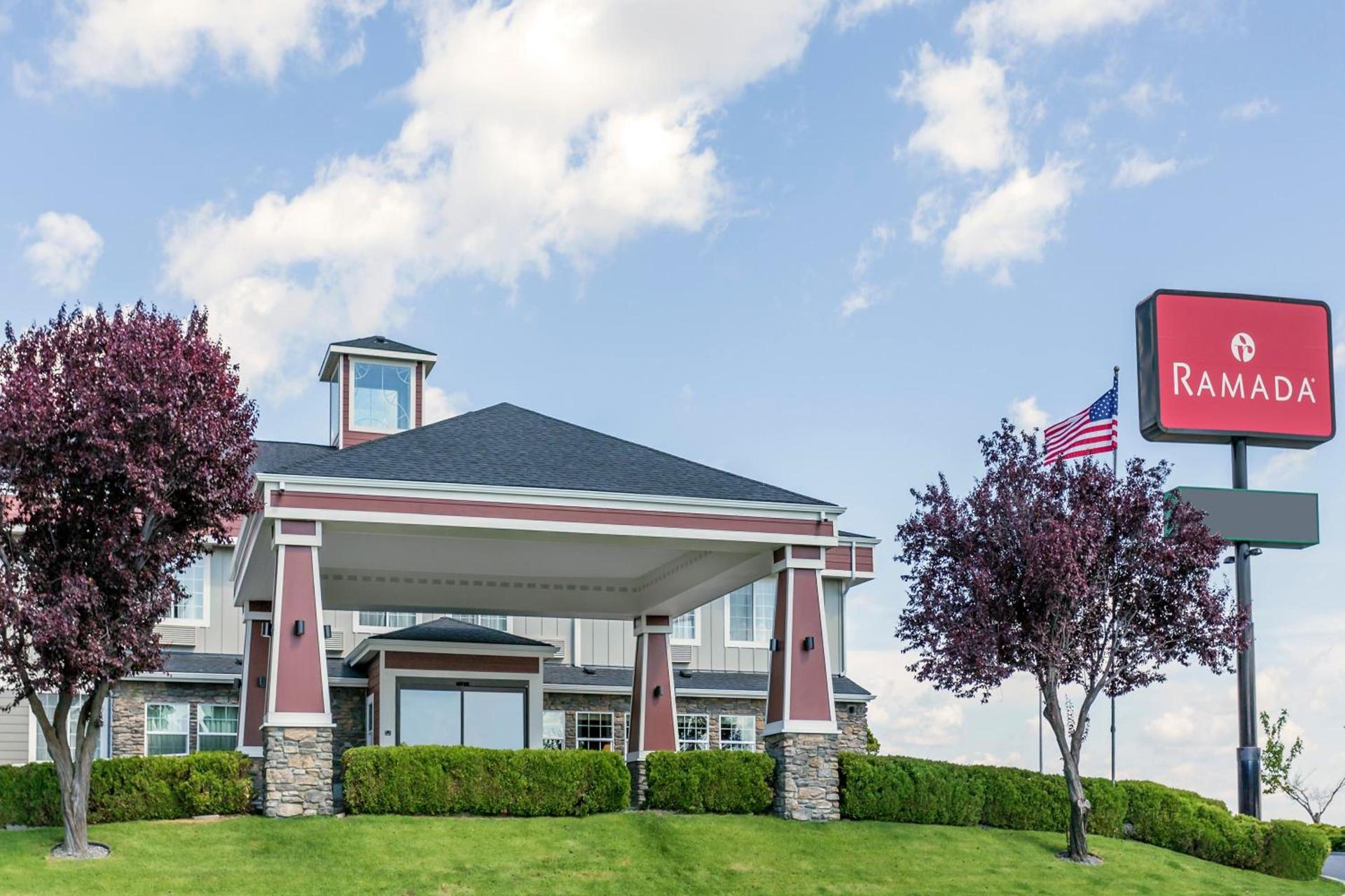 Ramada by Wyndham Moses Lake photo 44