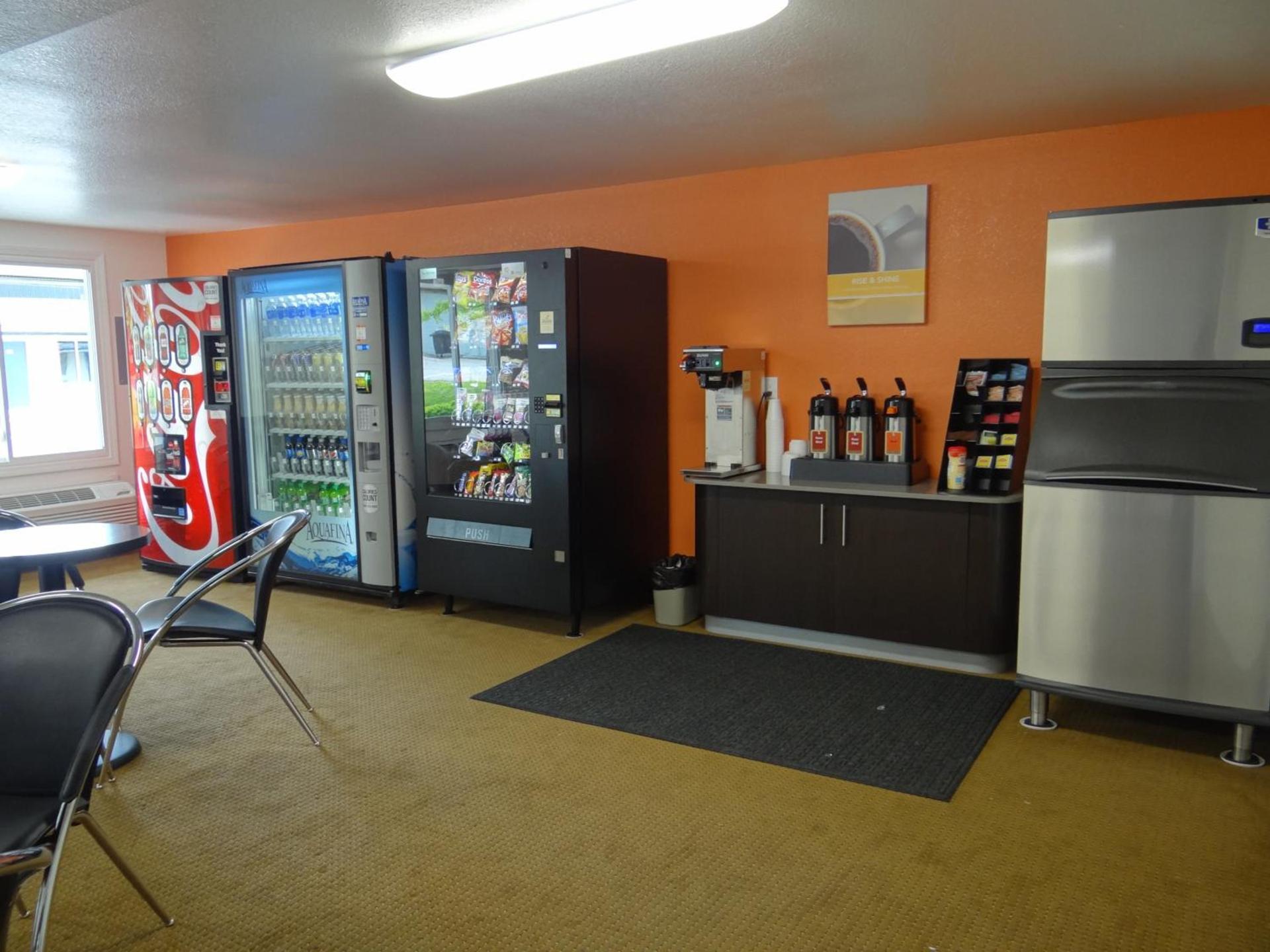 Motel 6-Erie, PA photo 10