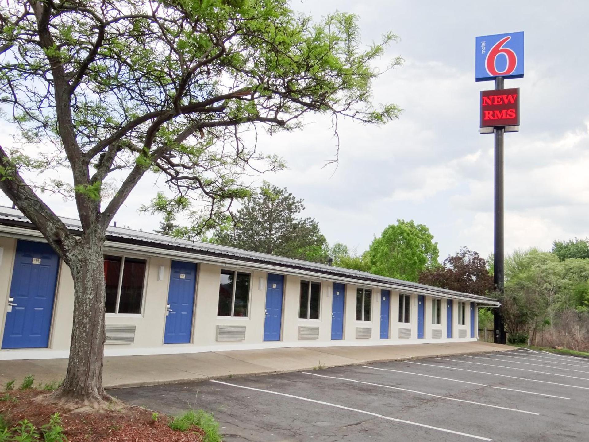 Motel 6-Erie, PA photo 6
