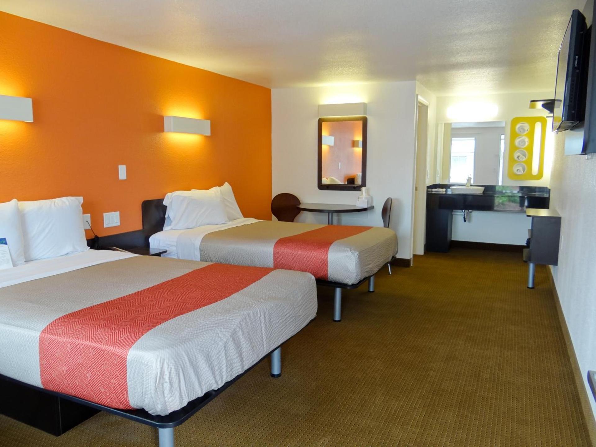 Motel 6-Erie, PA photo 30