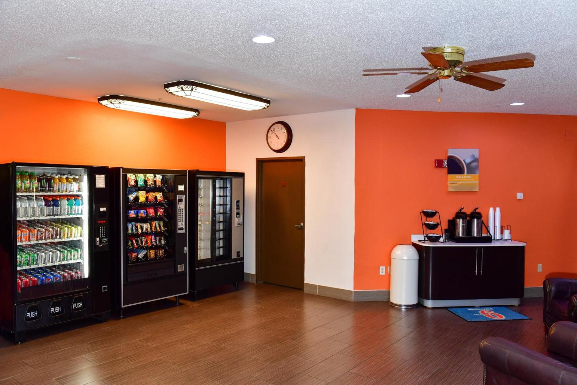 Motel 6-Lincoln, NE photo 19