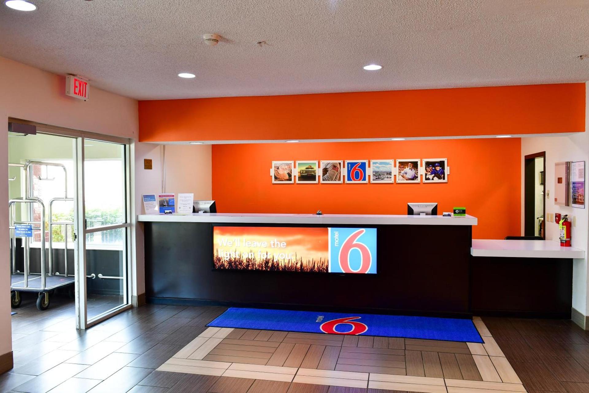 Motel 6-Lincoln, NE photo 4