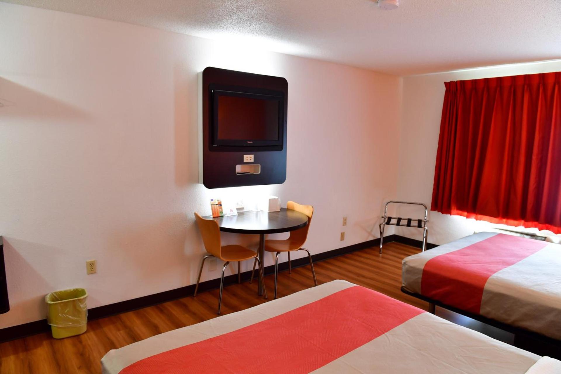 Motel 6-Lincoln, NE photo 12