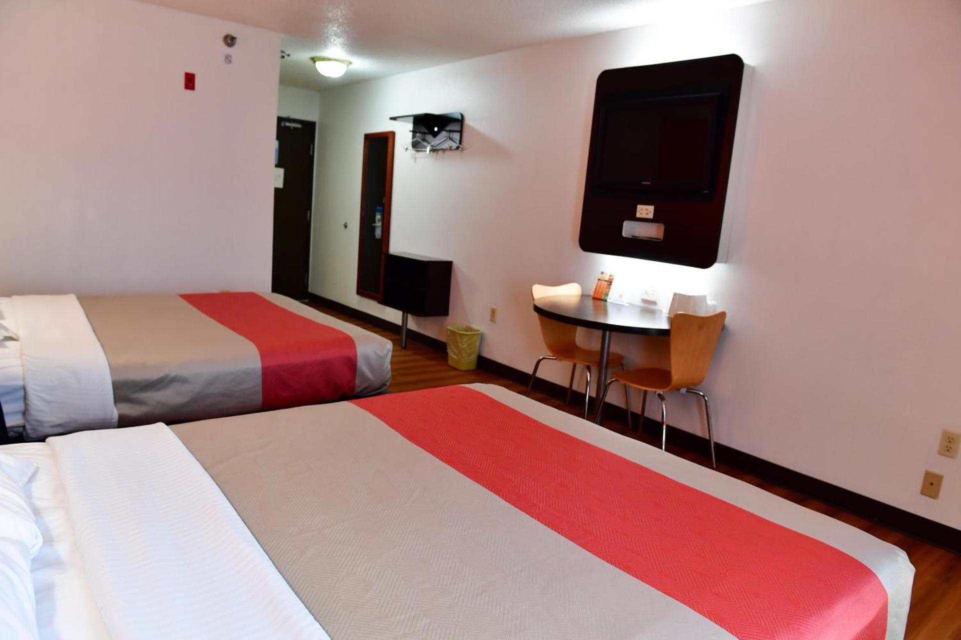 Motel 6-Lincoln, NE photo 13