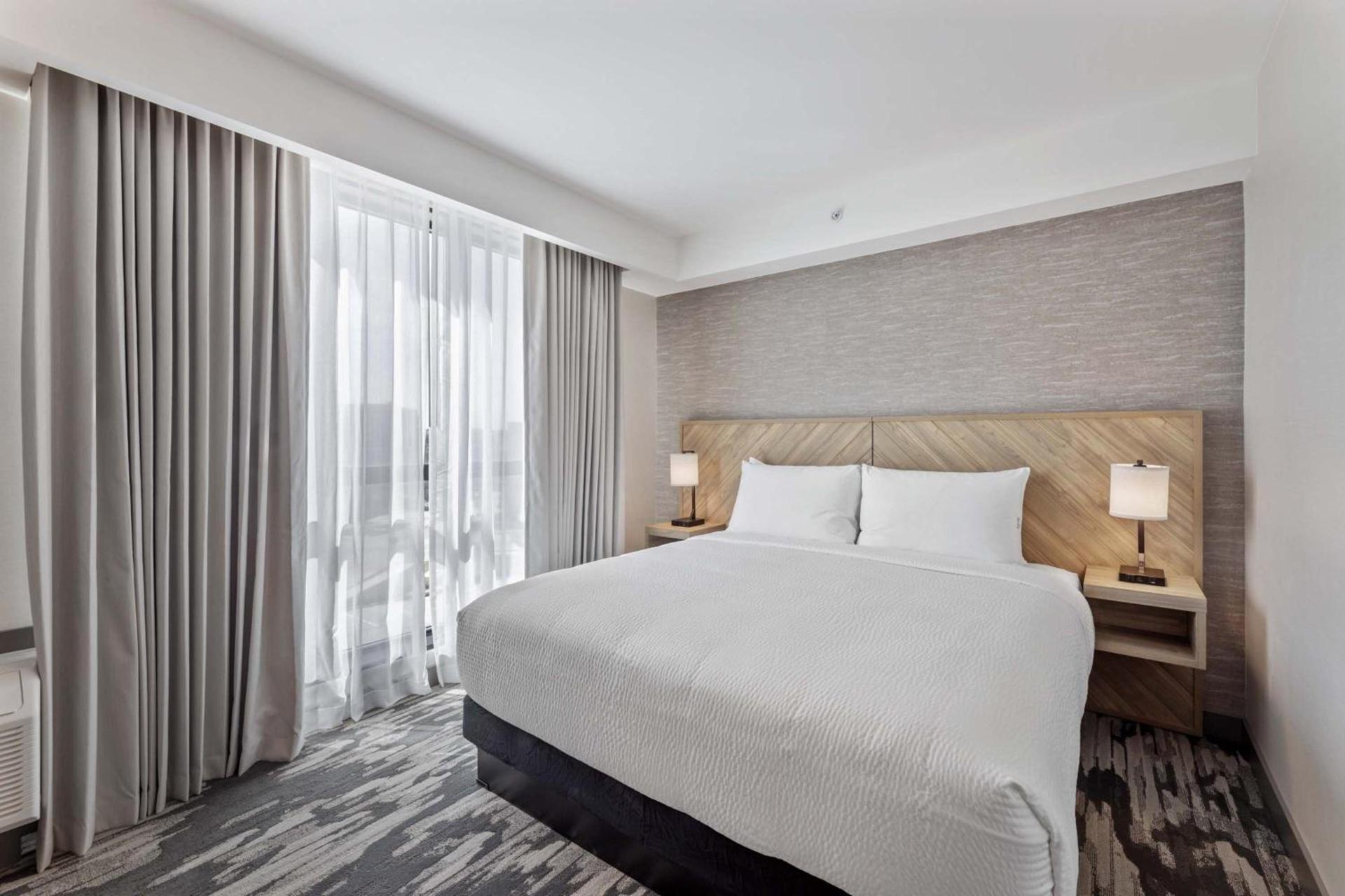 Sandman Signature Dallas Las Colinas Hotel & Suites photo 34