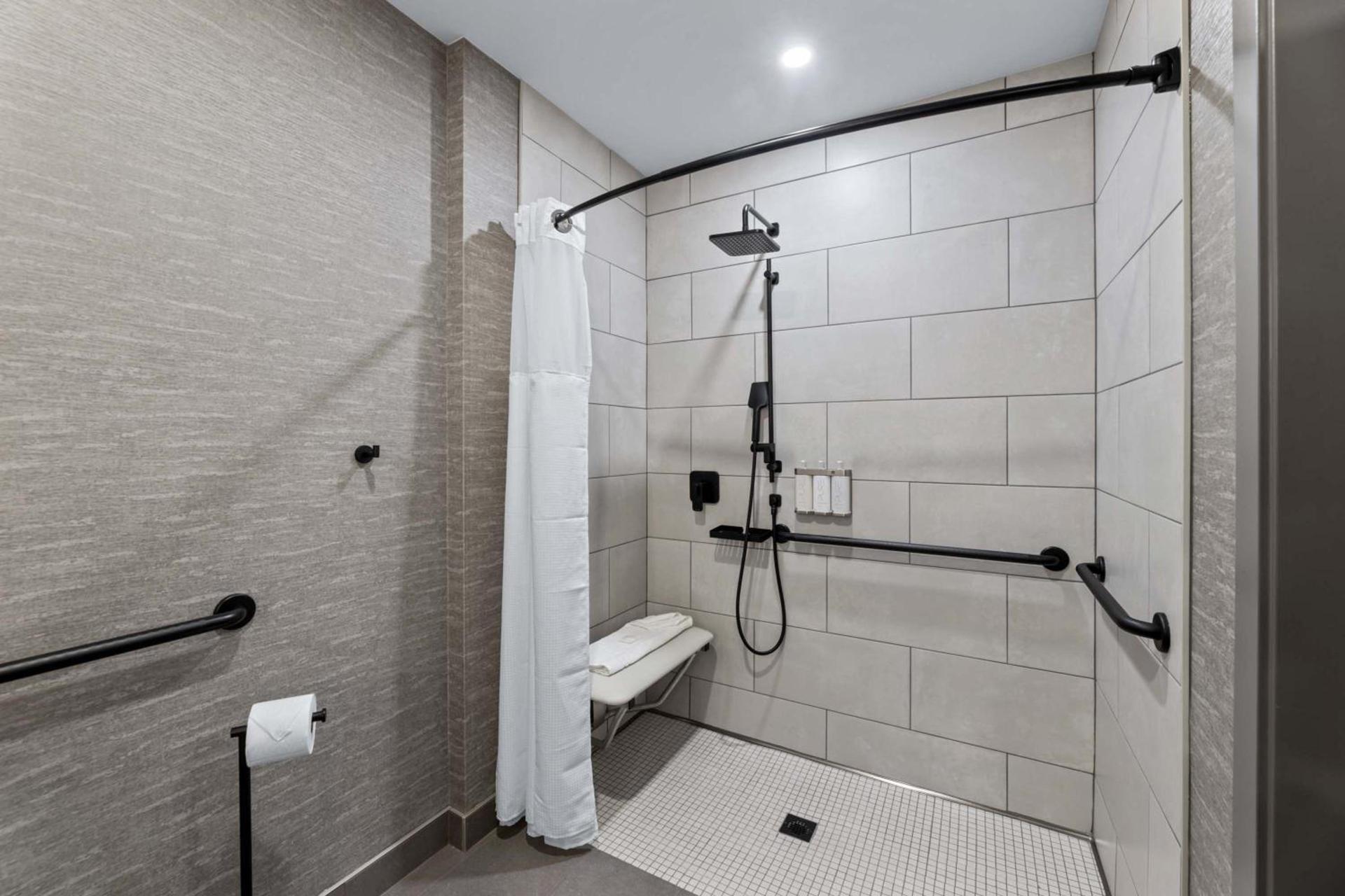 Sandman Signature Dallas Las Colinas Hotel & Suites photo 65