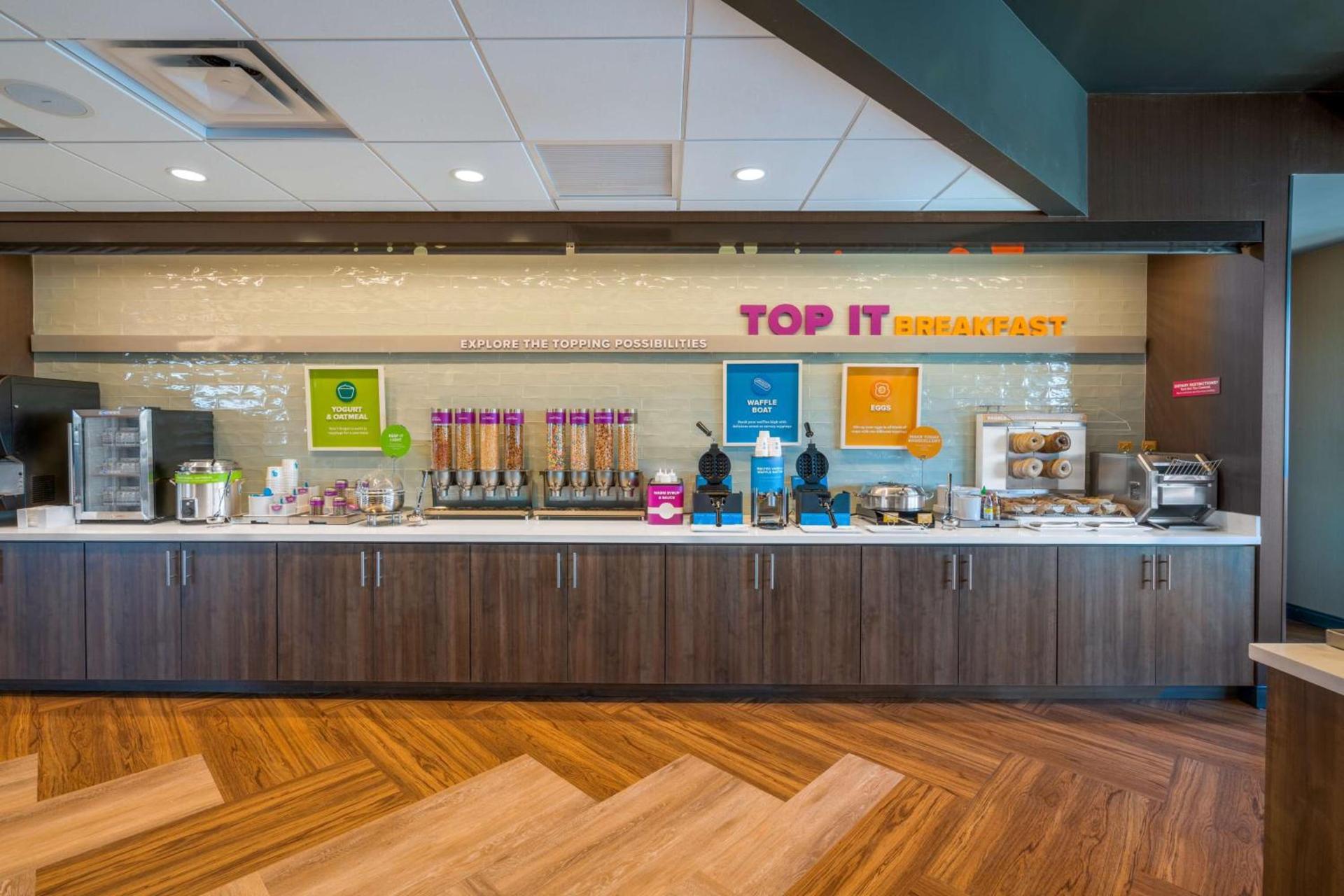 Tru By Hilton Savannah Airport photo 15