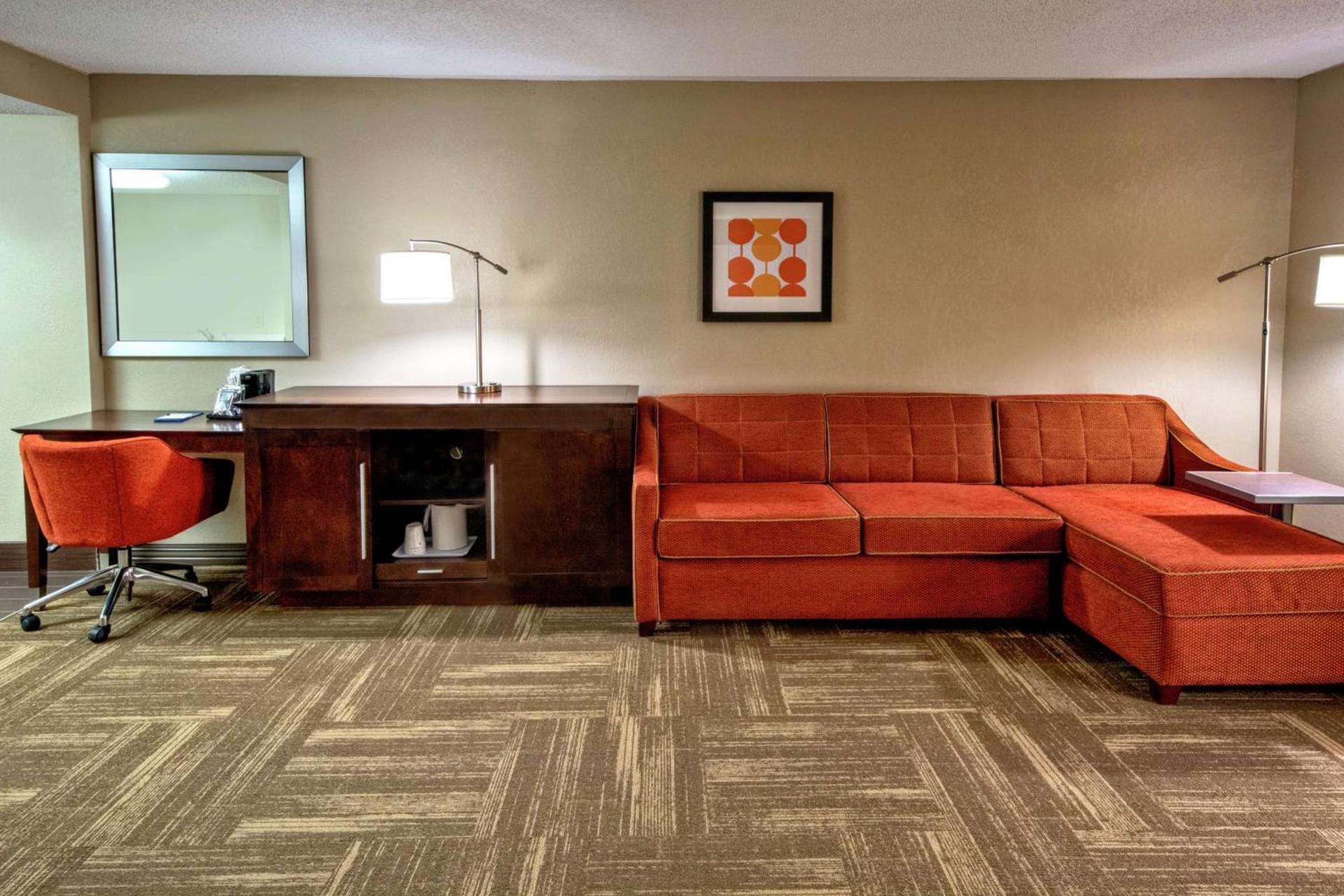Hampton Inn Corinth photo 25