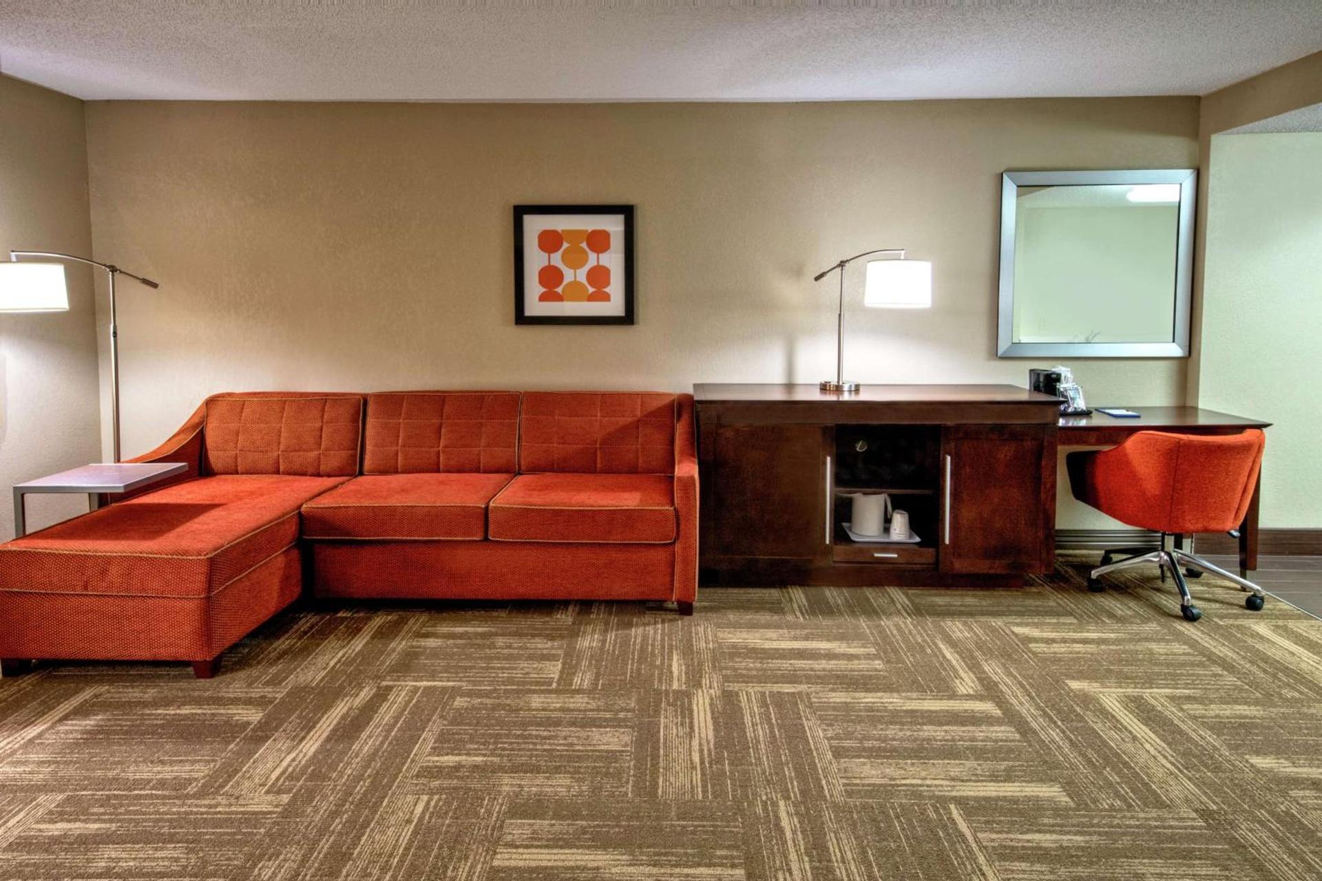 Hampton Inn Corinth photo 35