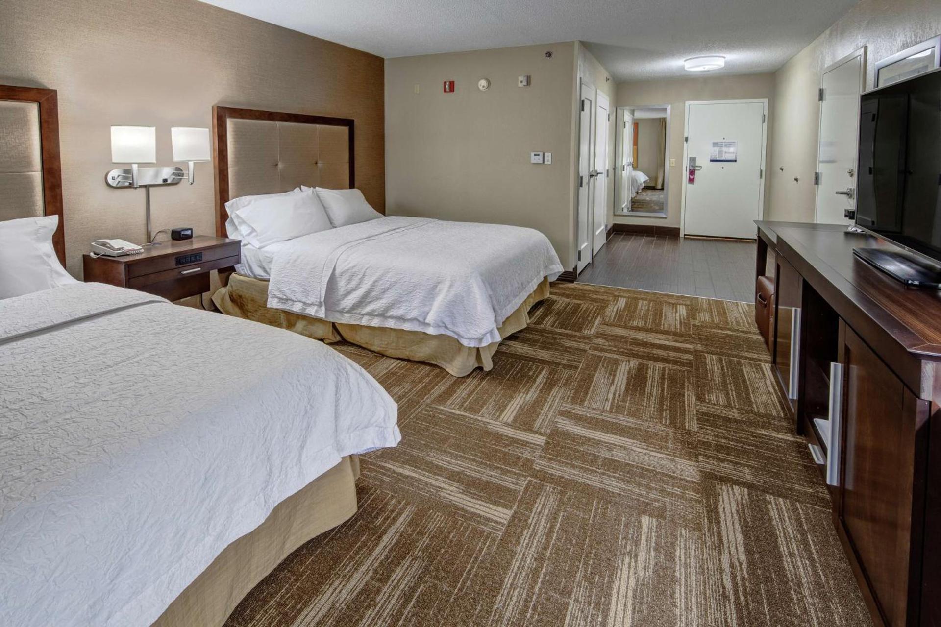 Hampton Inn Corinth photo 4