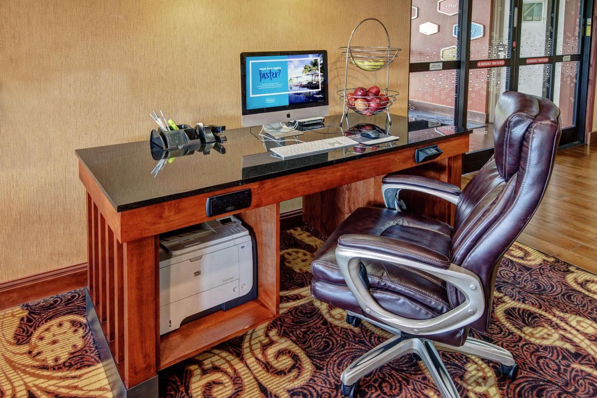 Hampton Inn Corinth photo 2