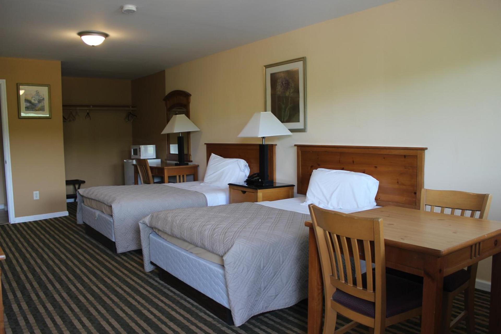 Berkshire Travel Lodge photo 12