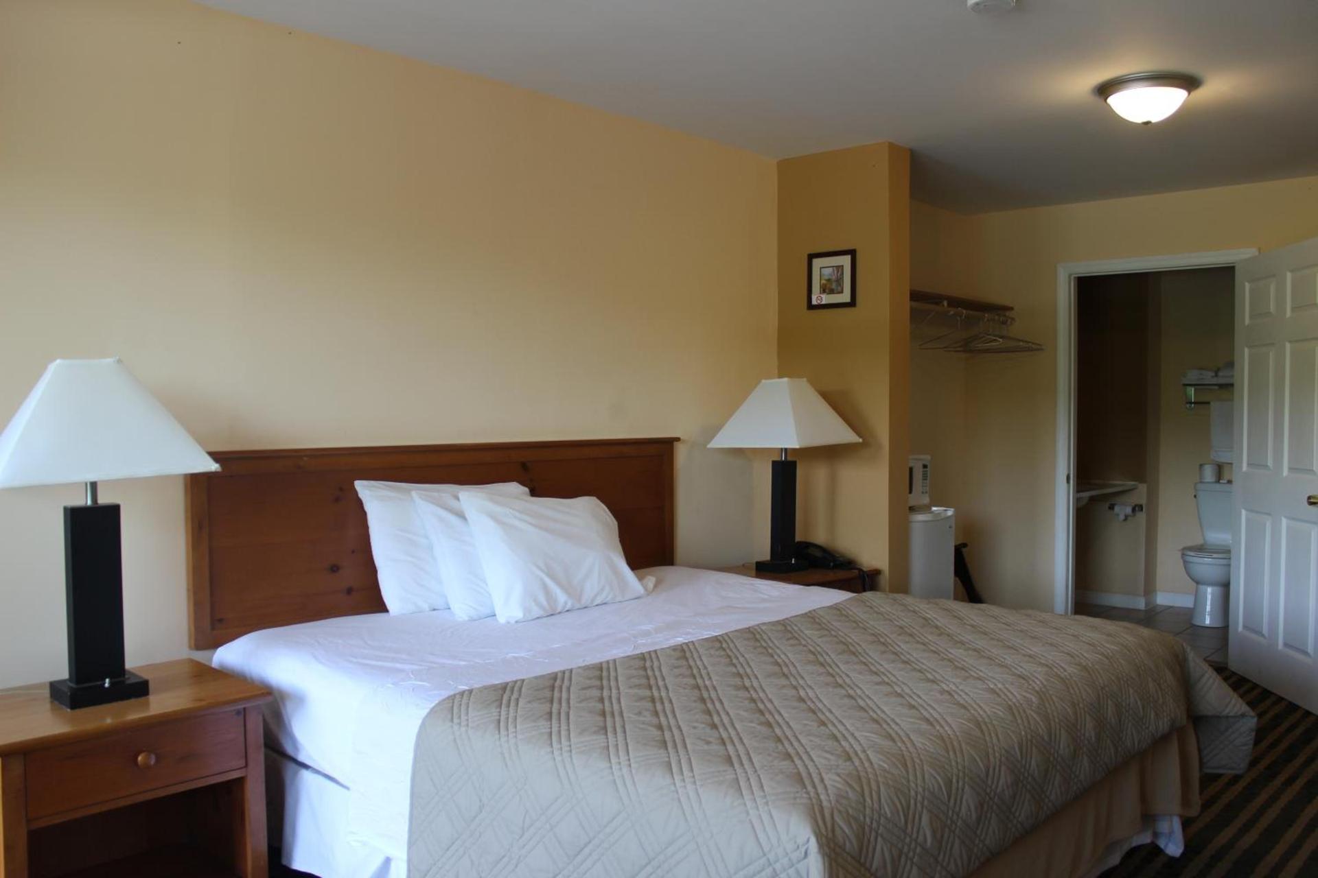 Berkshire Travel Lodge photo 15