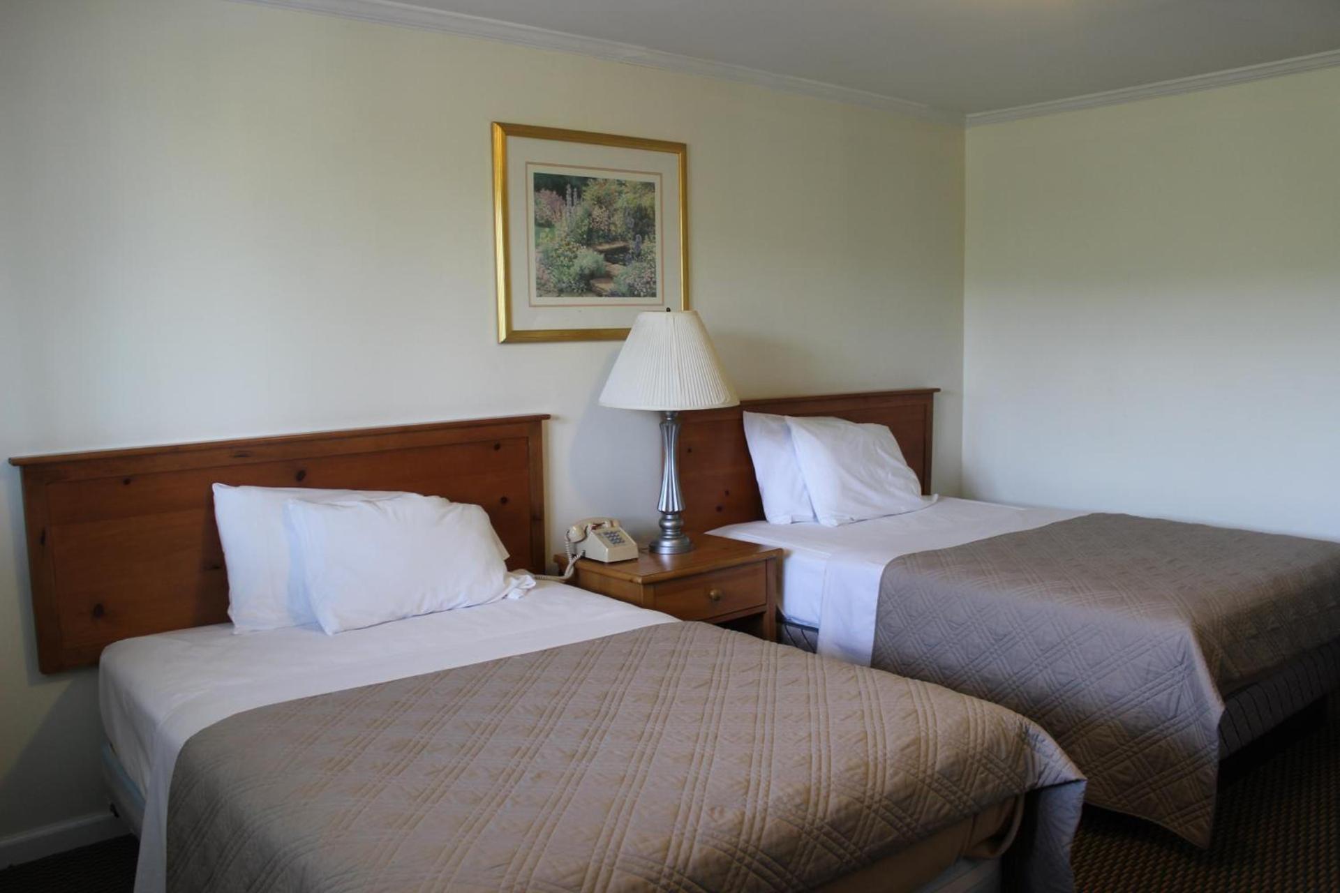Berkshire Travel Lodge photo 19