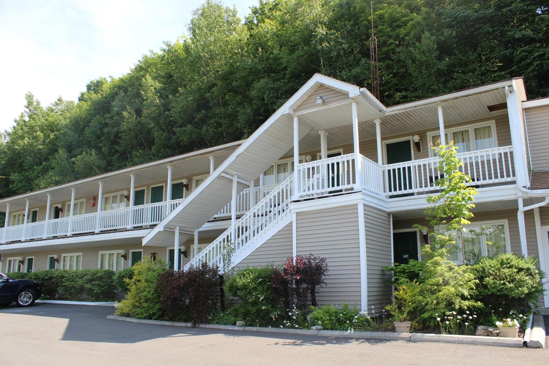 Berkshire Travel Lodge photo 22
