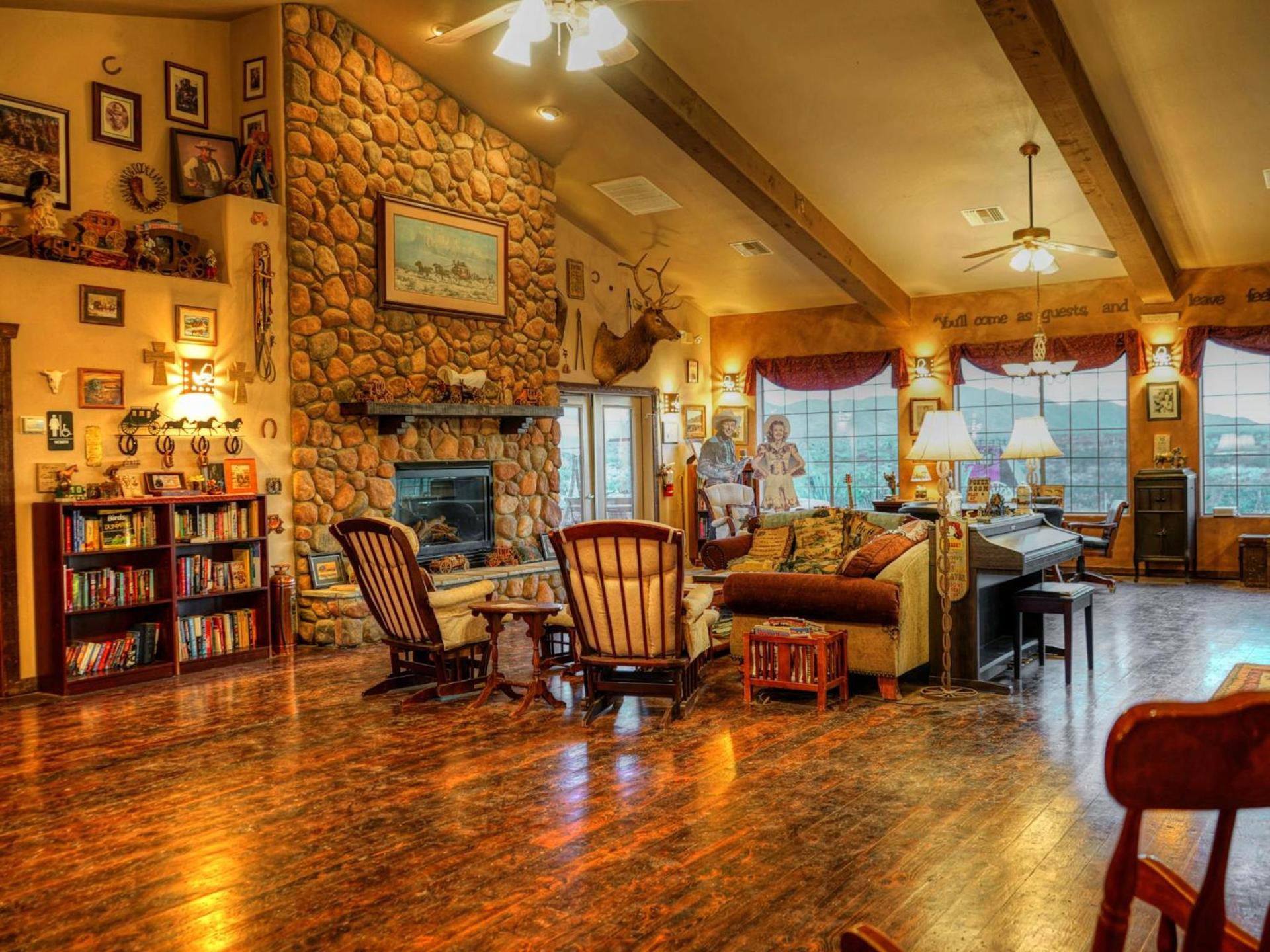 Stagecoach Trails Guest Ranch photo 5