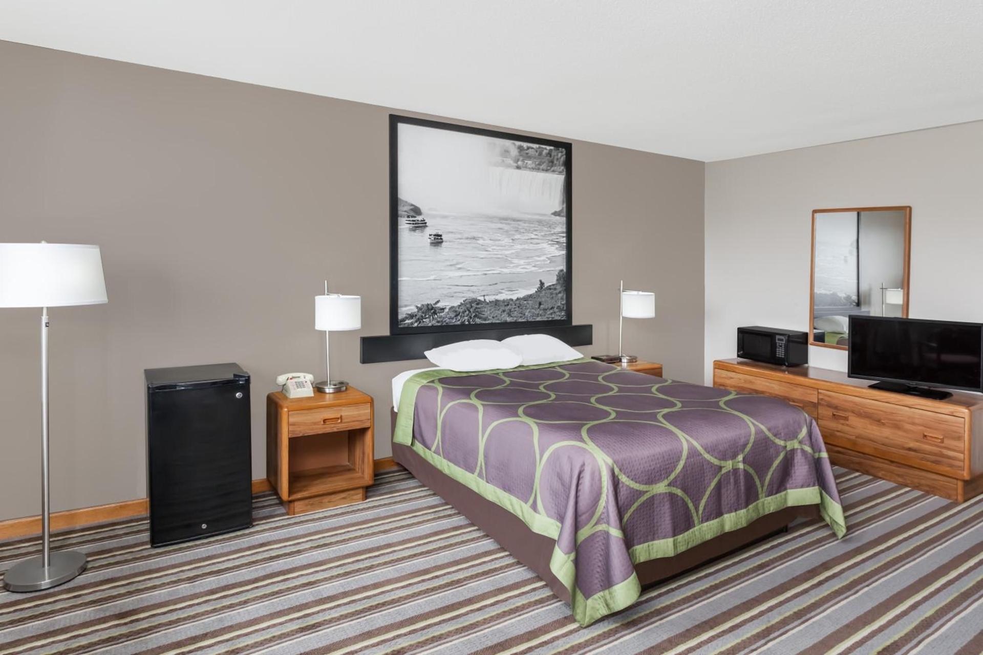 Super 8 by Wyndham Watseka photo 50