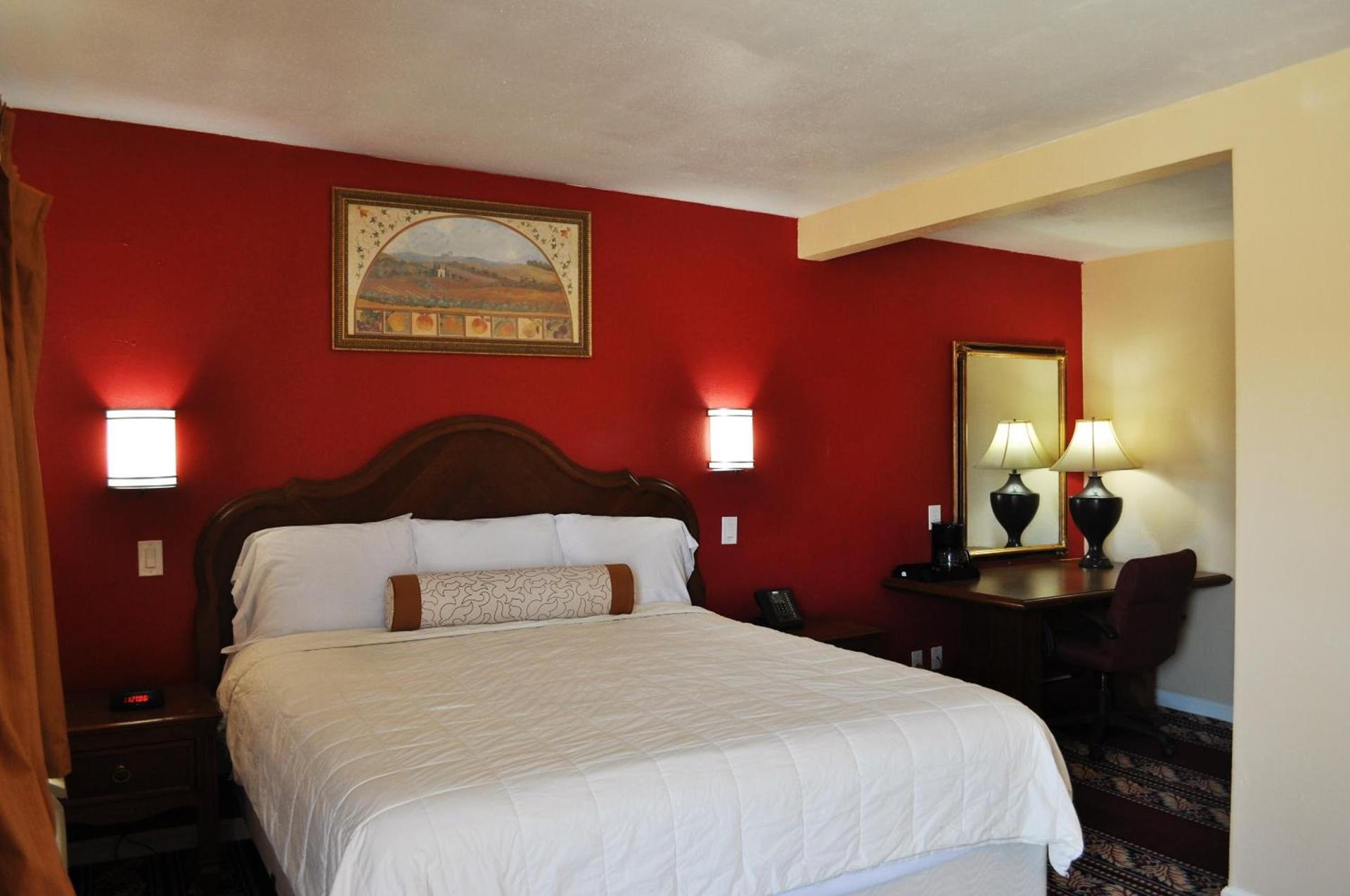 A Nights Inn photo 11