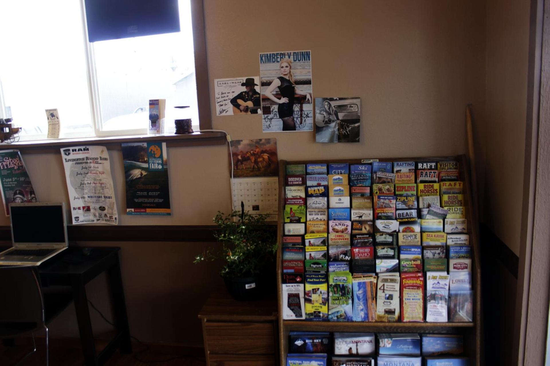 Country Motor Inn photo 78