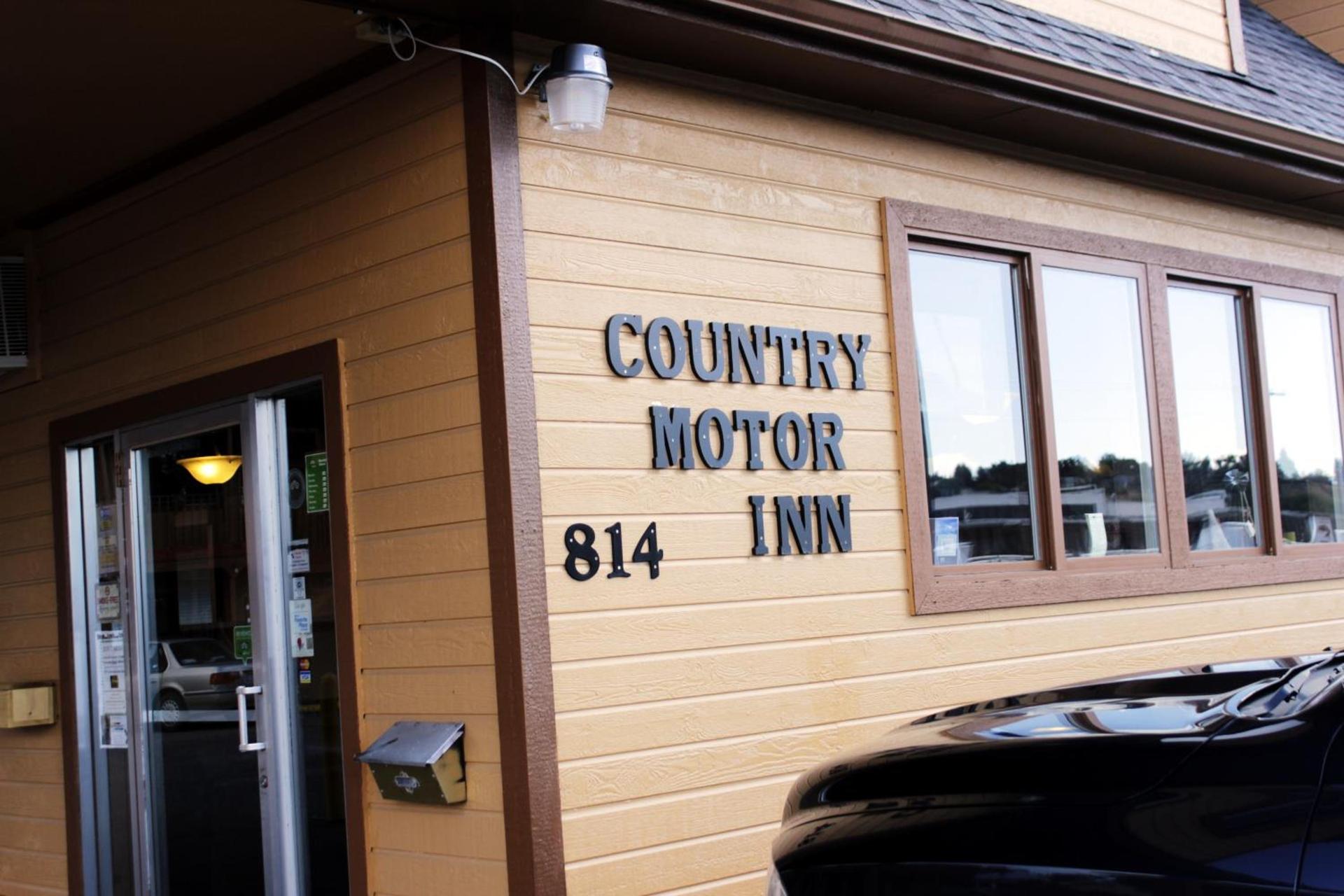Country Motor Inn photo 59