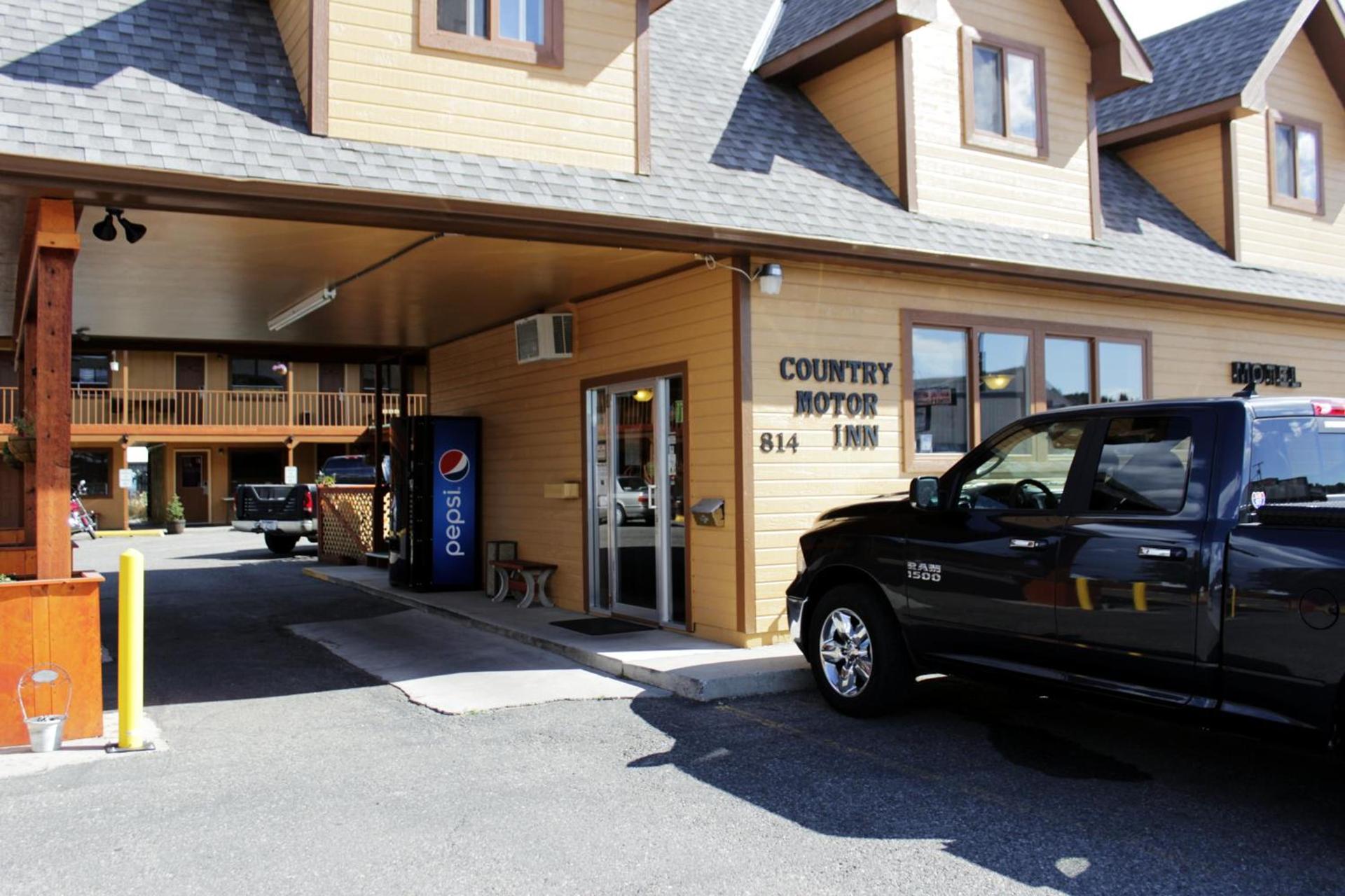 Country Motor Inn photo 58