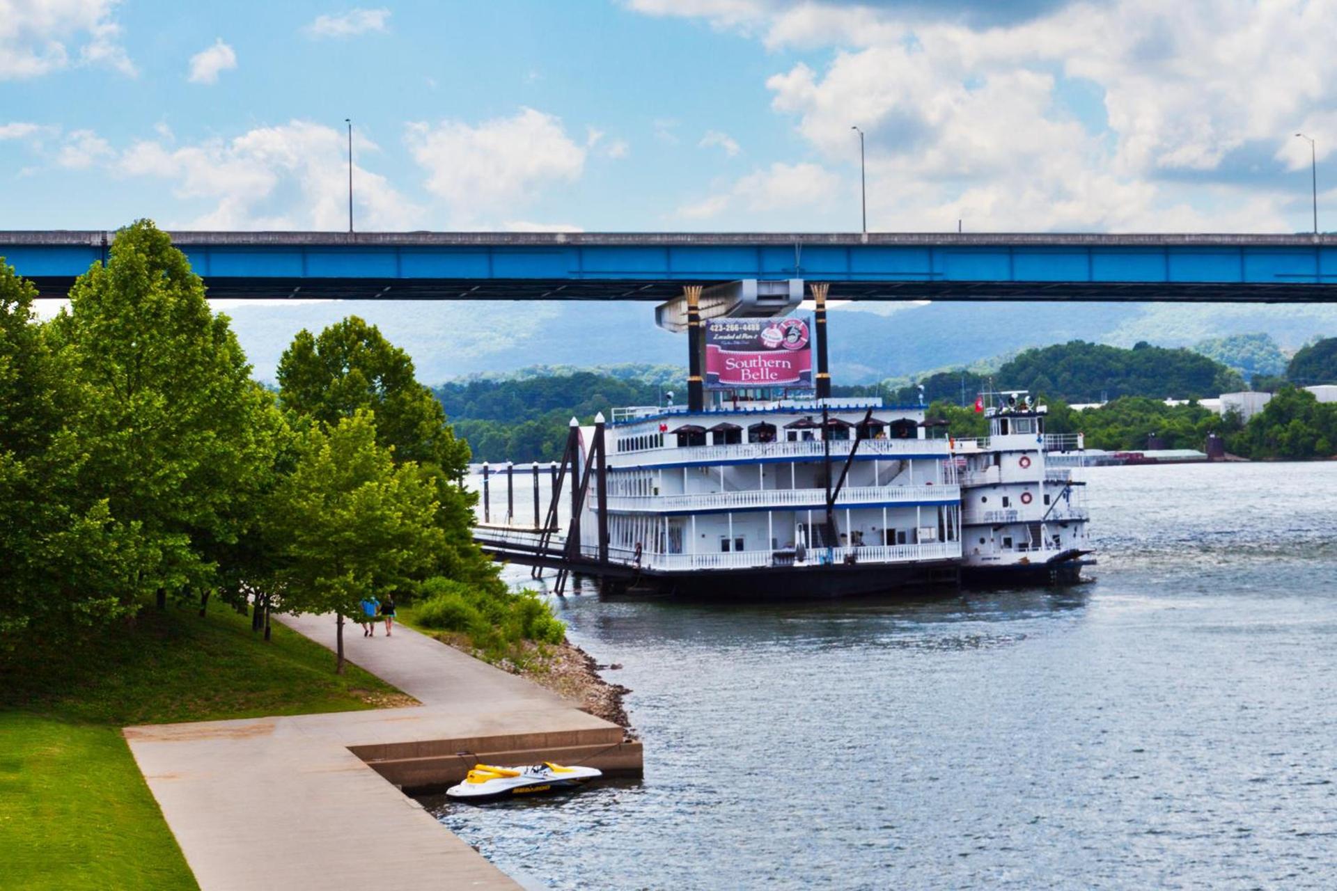 Super 8 by Wyndham Chattanooga Lookout Mountain TN photo 33