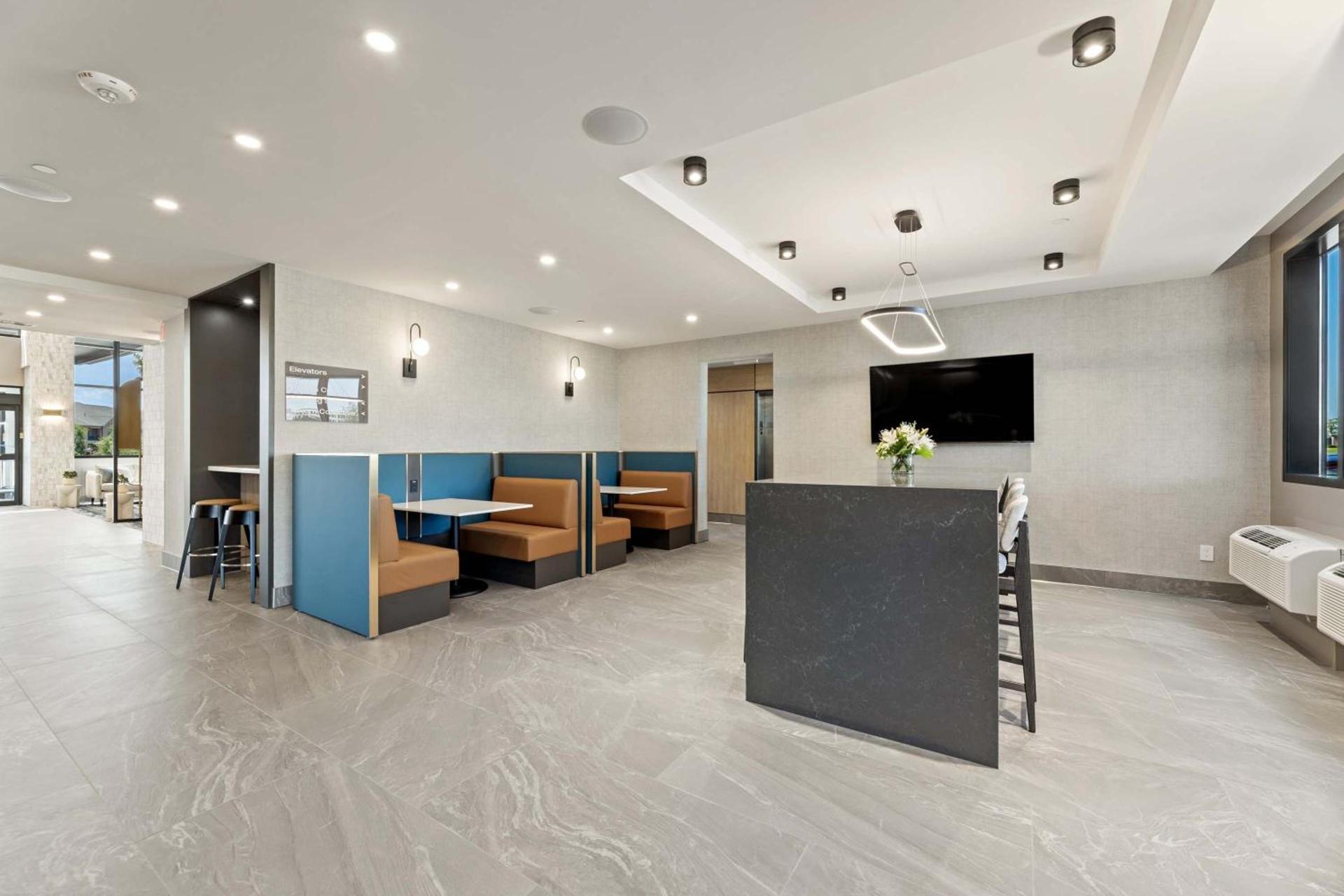 Sandman Signature Dallas Las Colinas Hotel & Suites photo 68