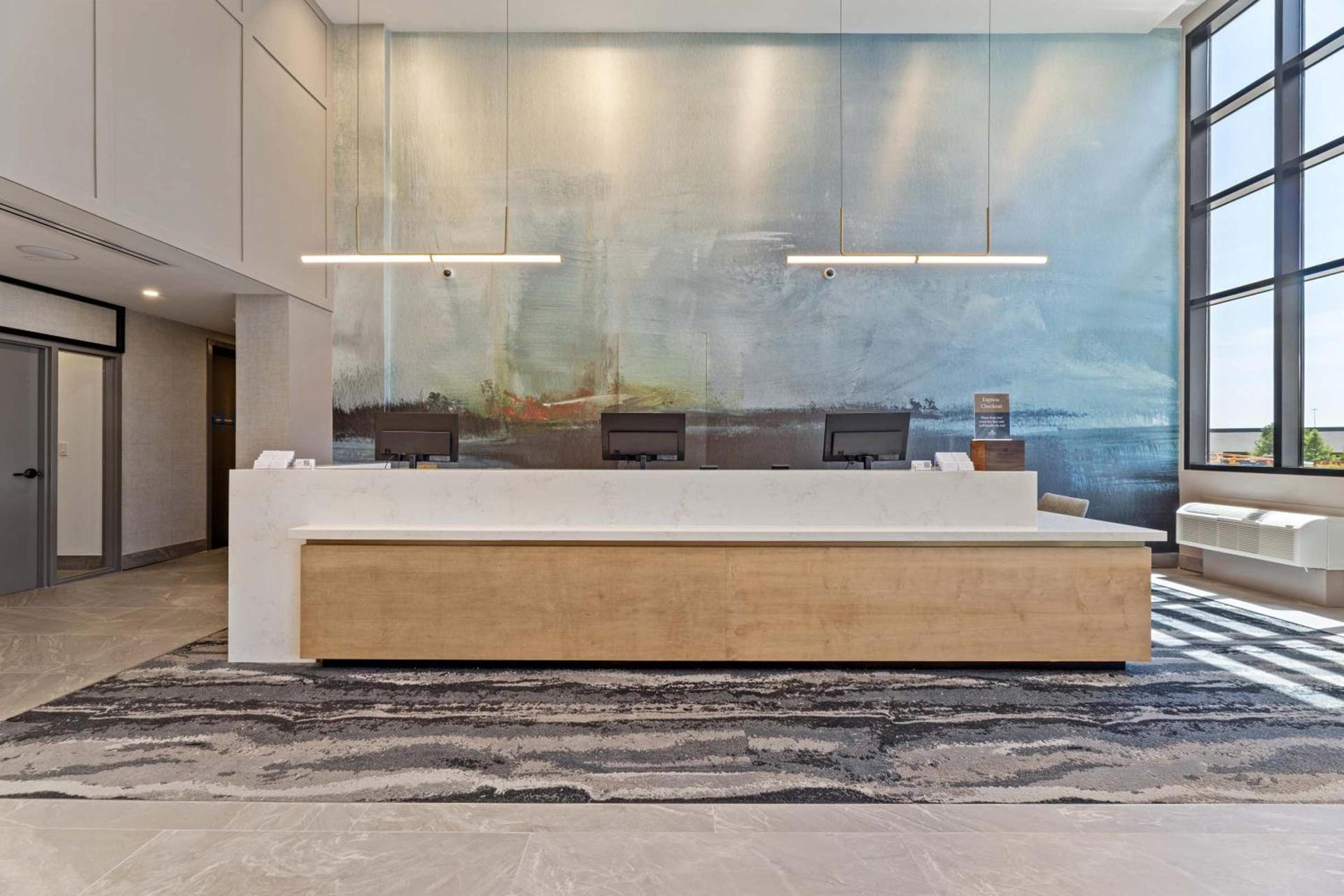 Sandman Signature Dallas Las Colinas Hotel & Suites photo 5