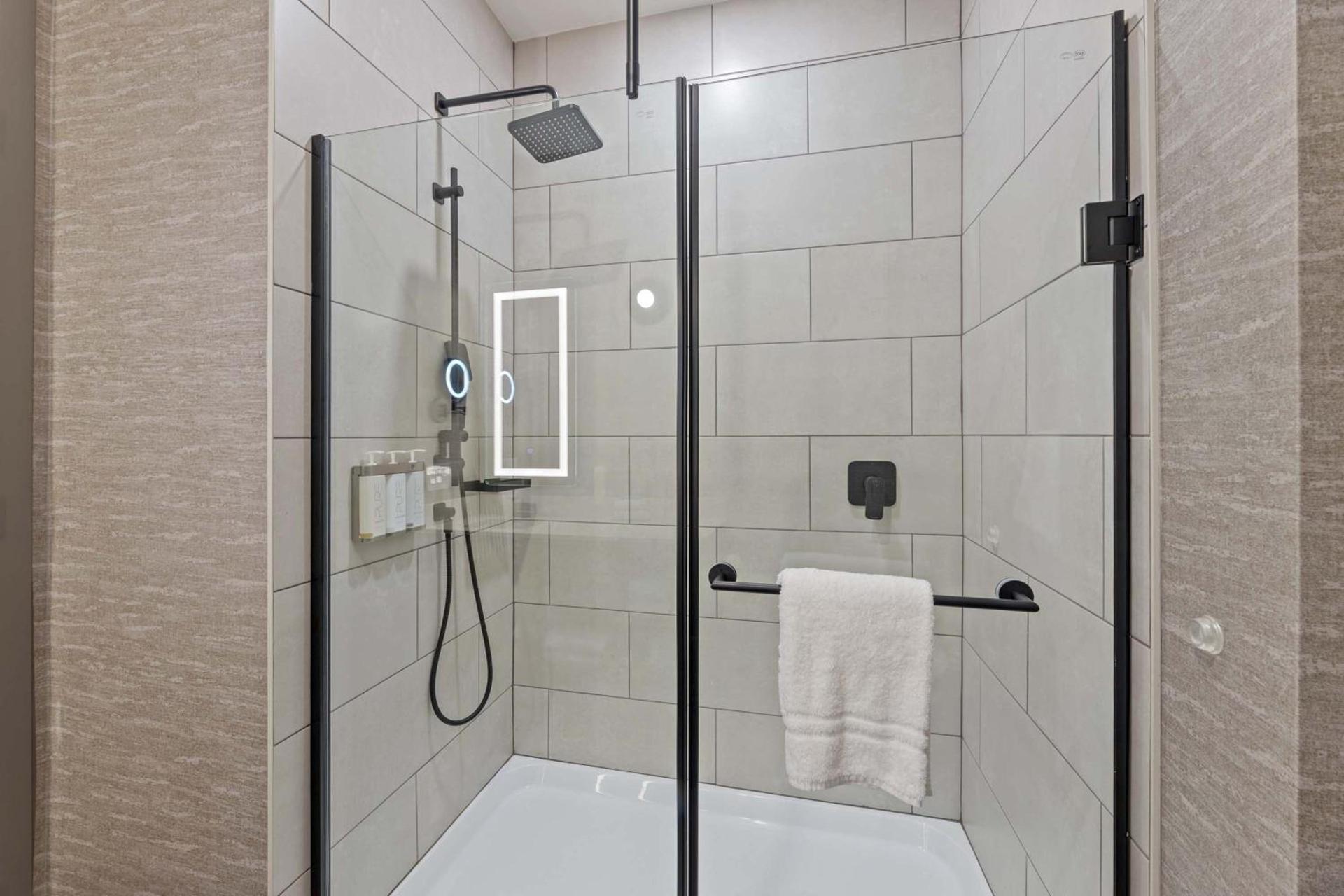 Sandman Signature Dallas Las Colinas Hotel & Suites photo 12