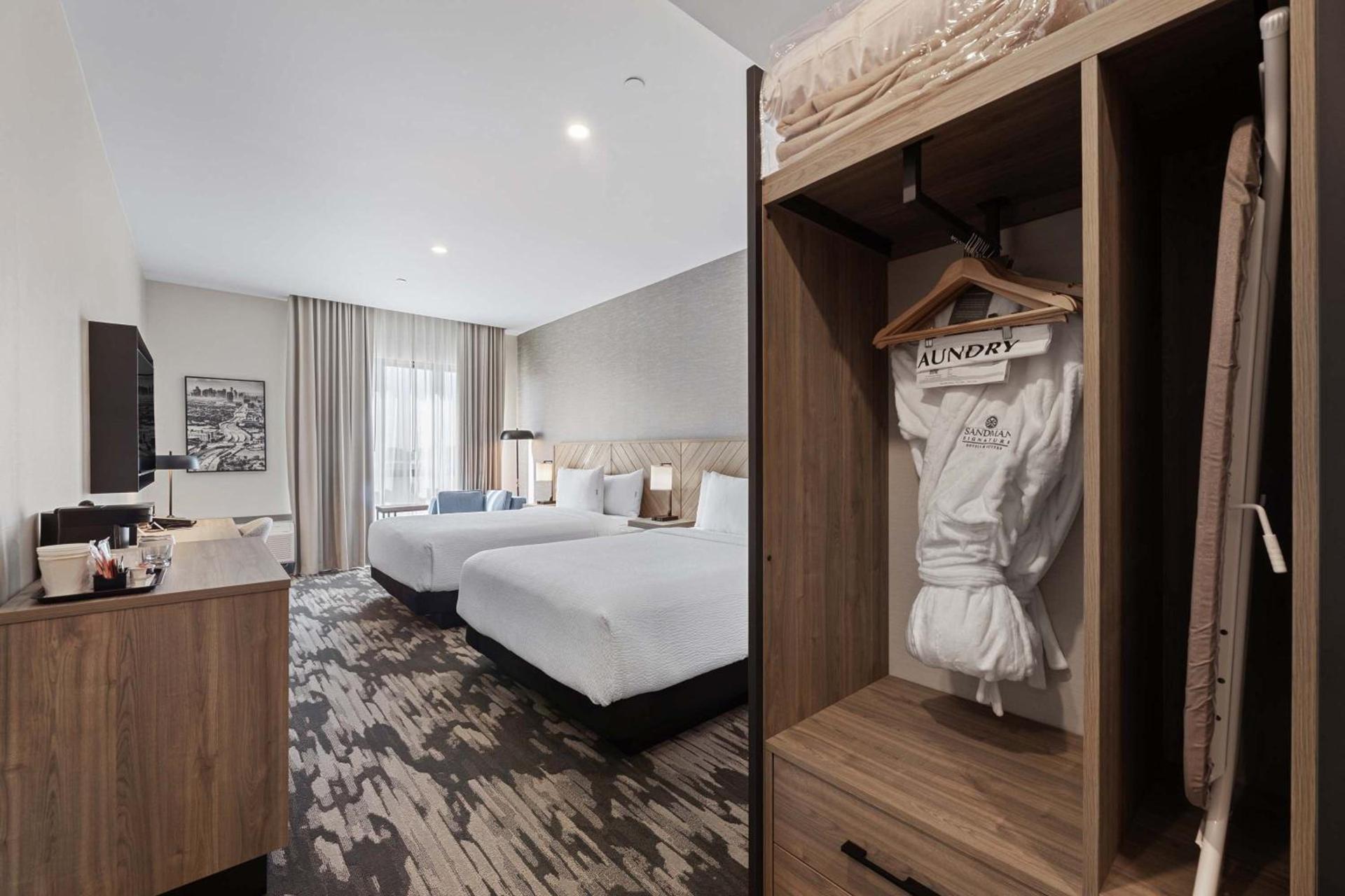Sandman Signature Dallas Las Colinas Hotel & Suites photo 14