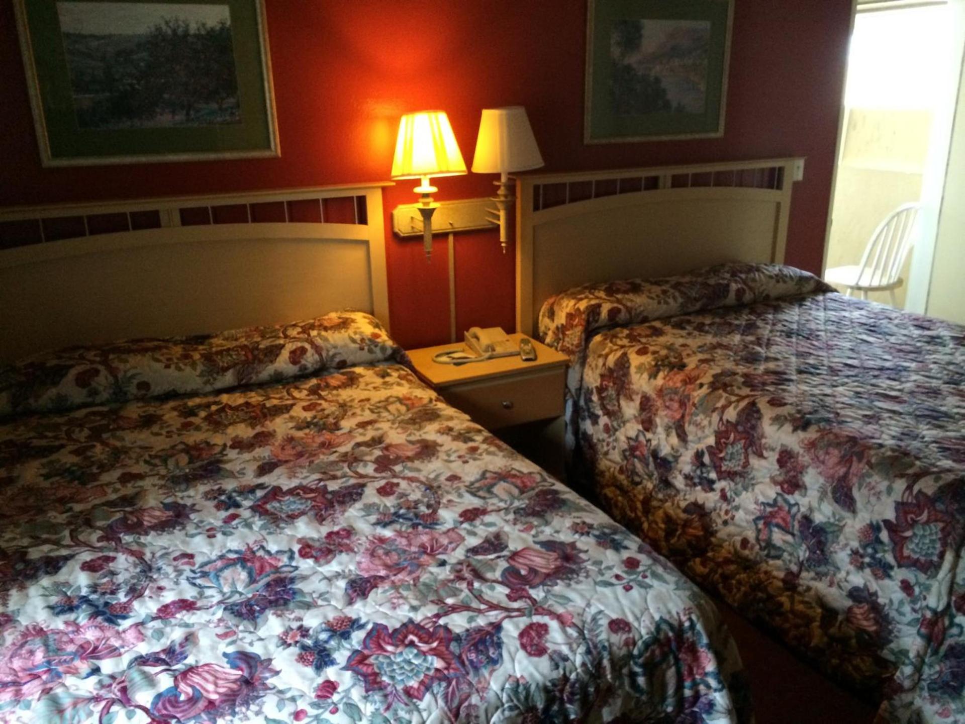 San Carlos Inn photo 2