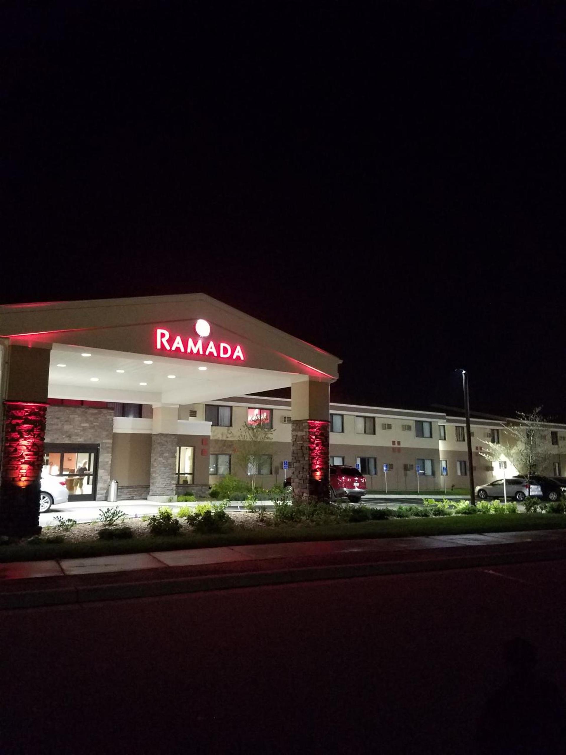 Ramada by Wyndham Minneapolis Golden Valley photo 67
