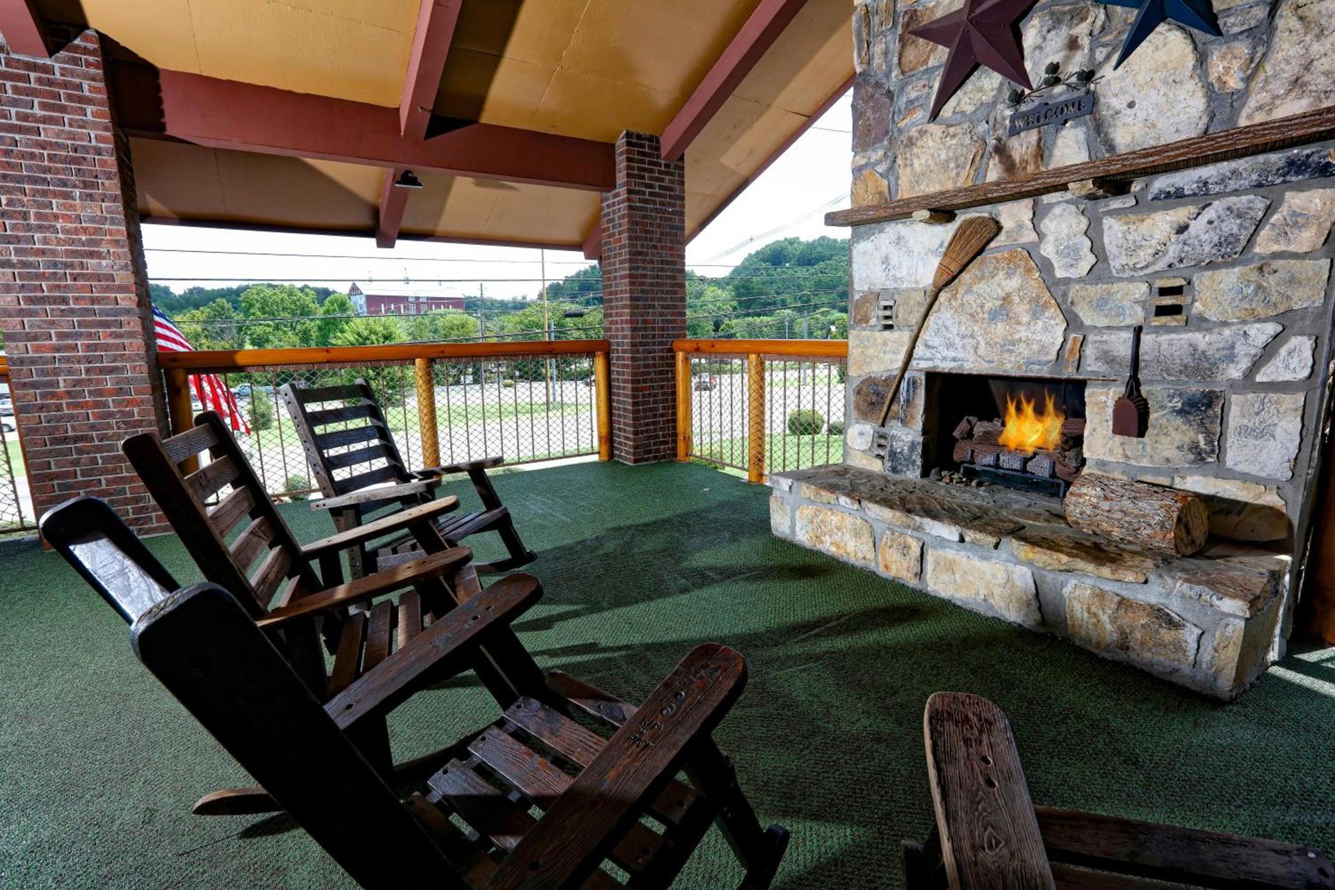 Wild Bear Inn photo 29