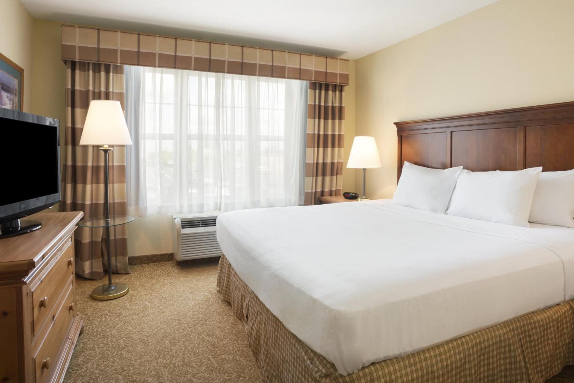 Country Inn & Suites by Radisson, Beckley, WV photo 37