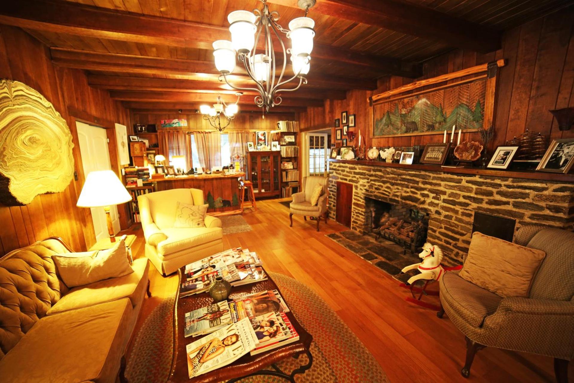 Grandview Lodge photo 3