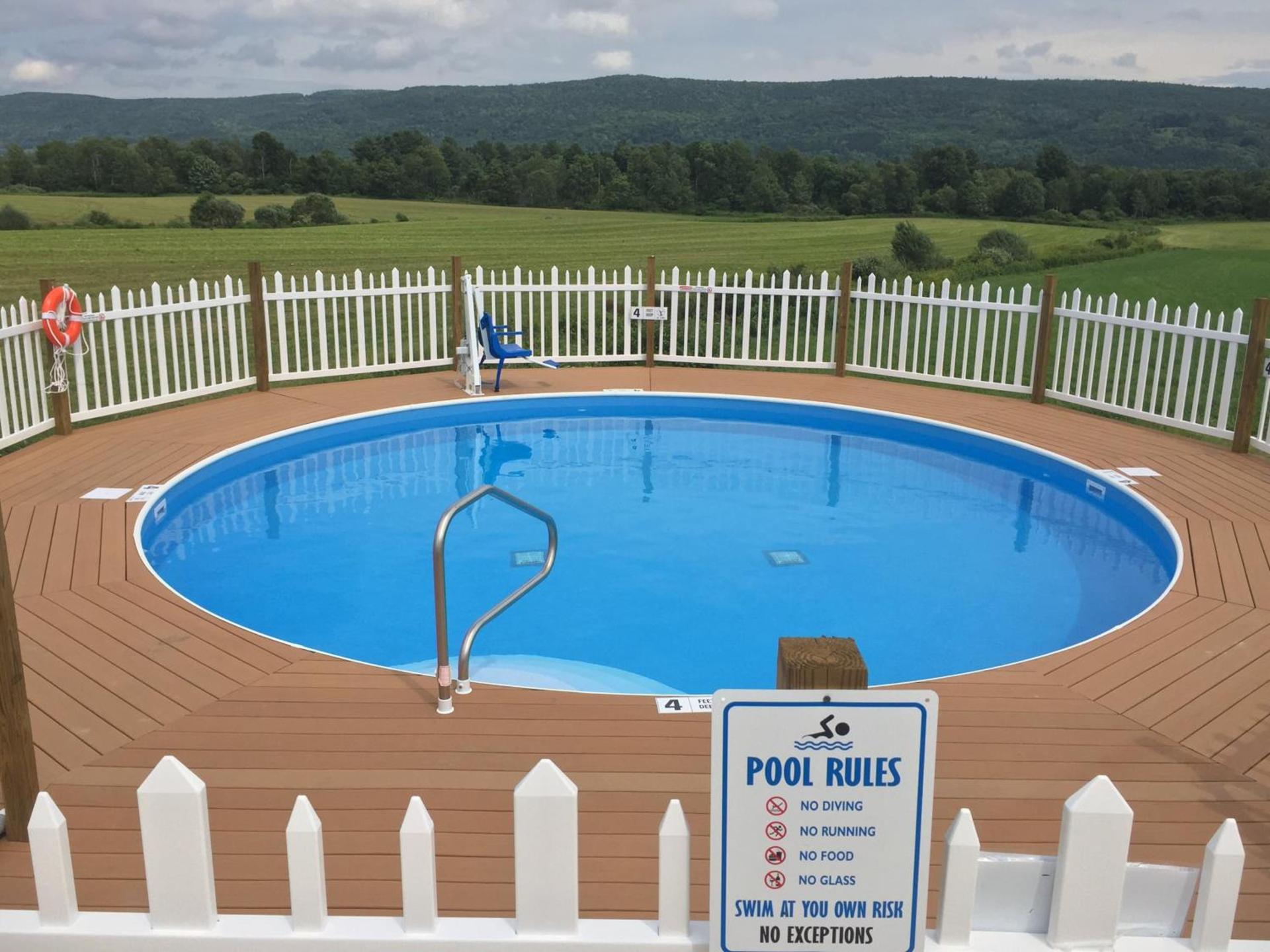 Apple Inn and Suites Cooperstown Area photo 3