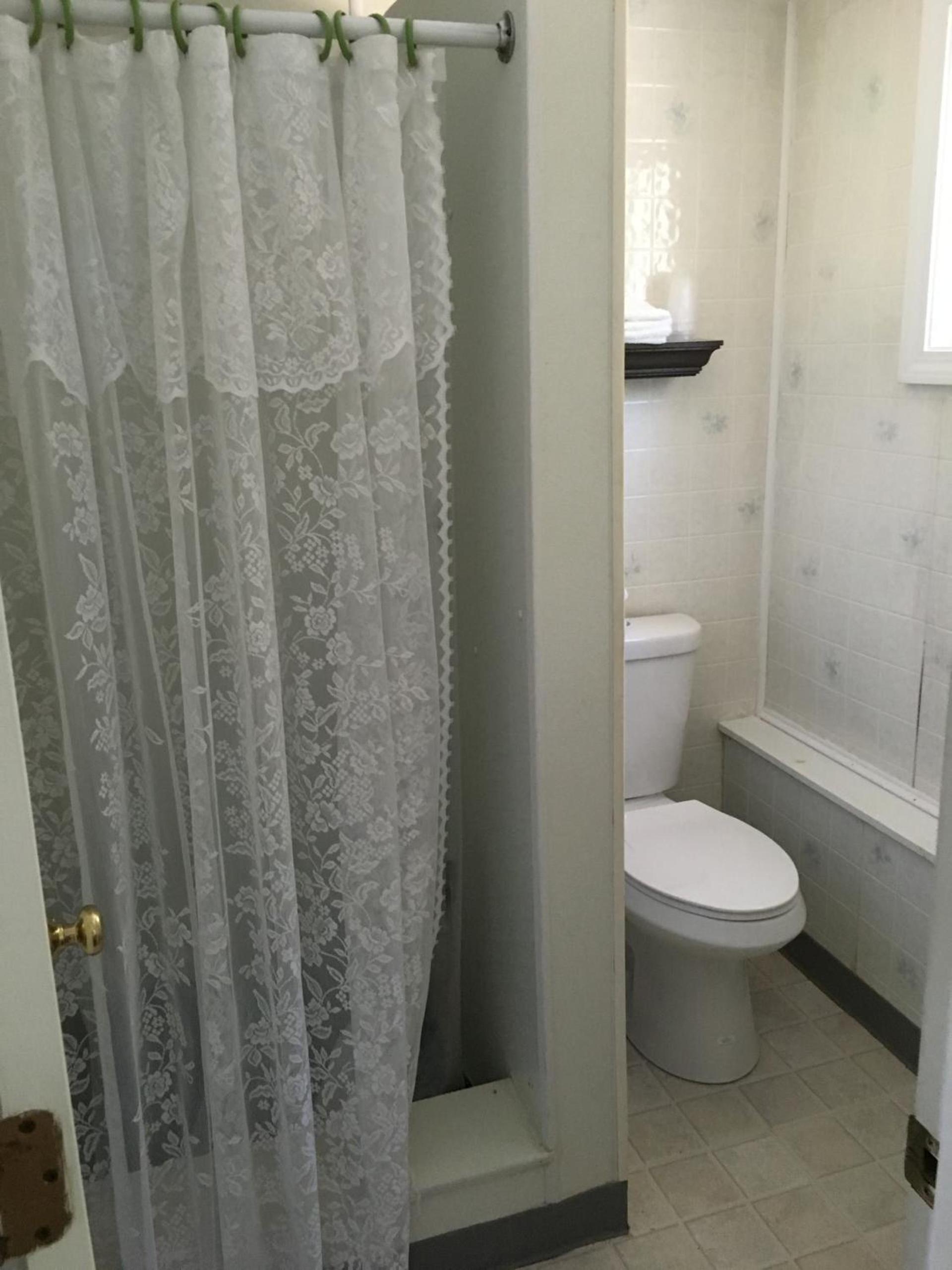 Crosswinds Motel photo 58