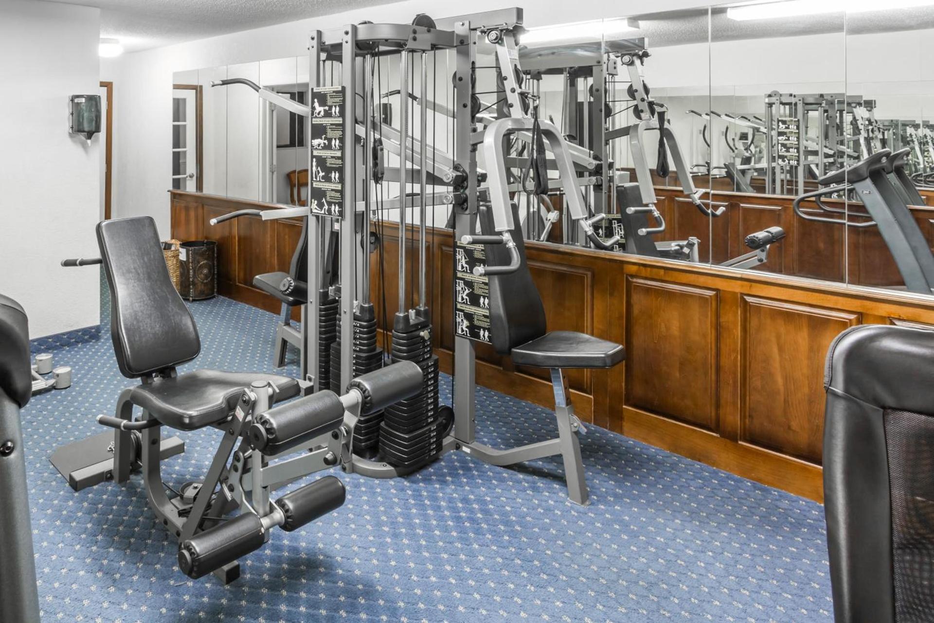 Best Western Greensboro Coliseum Inn photo 30