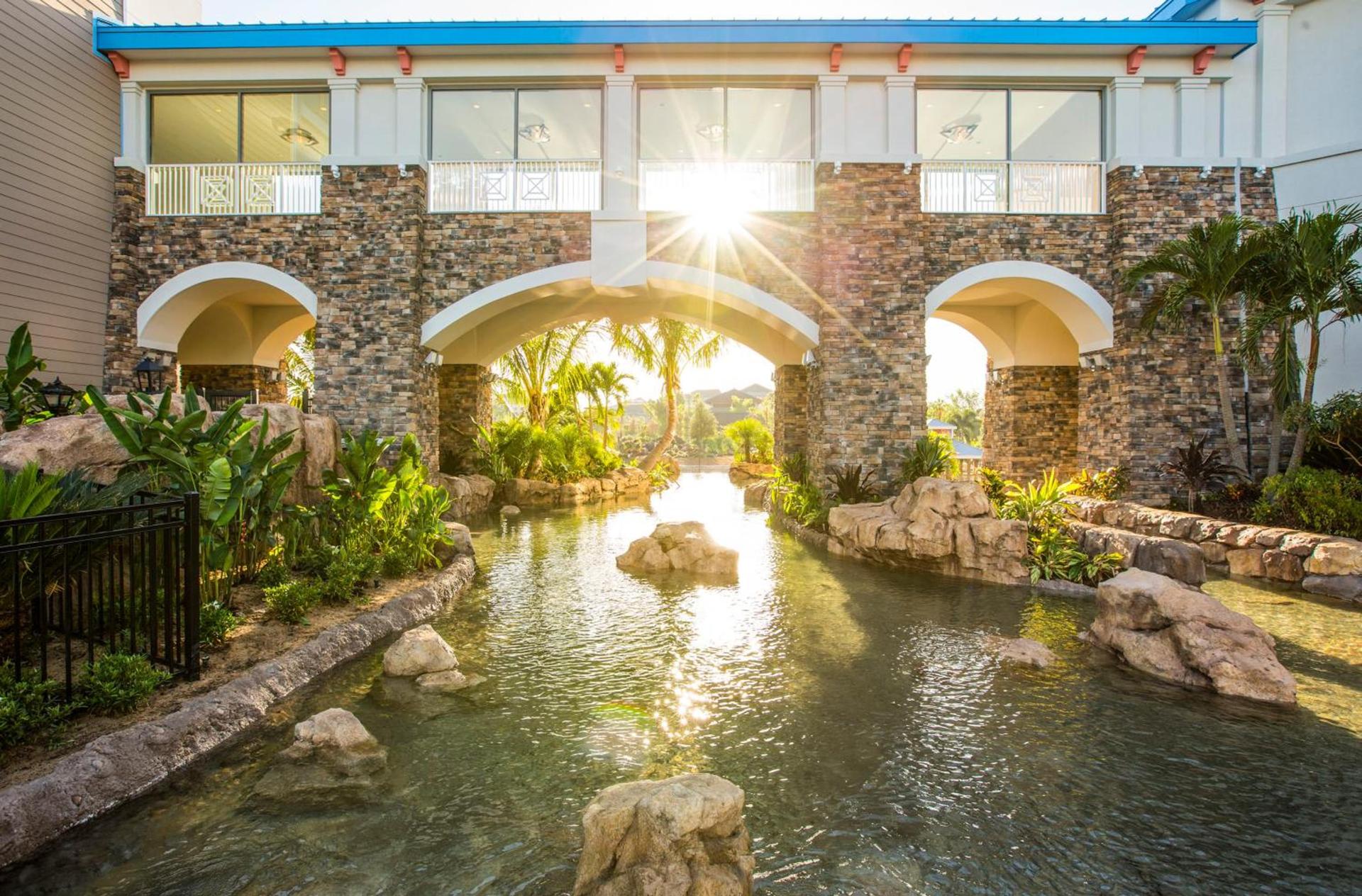 Universal's Loews Sapphire Falls Resort photo 9