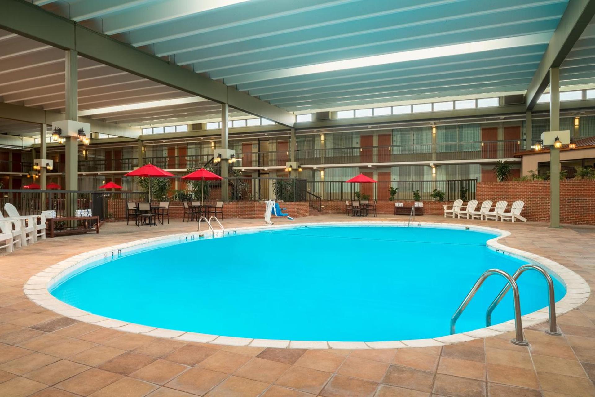 Ramada by Wyndham Indiana photo 30