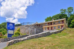 Golden Hill Inn-Danbury photo 24